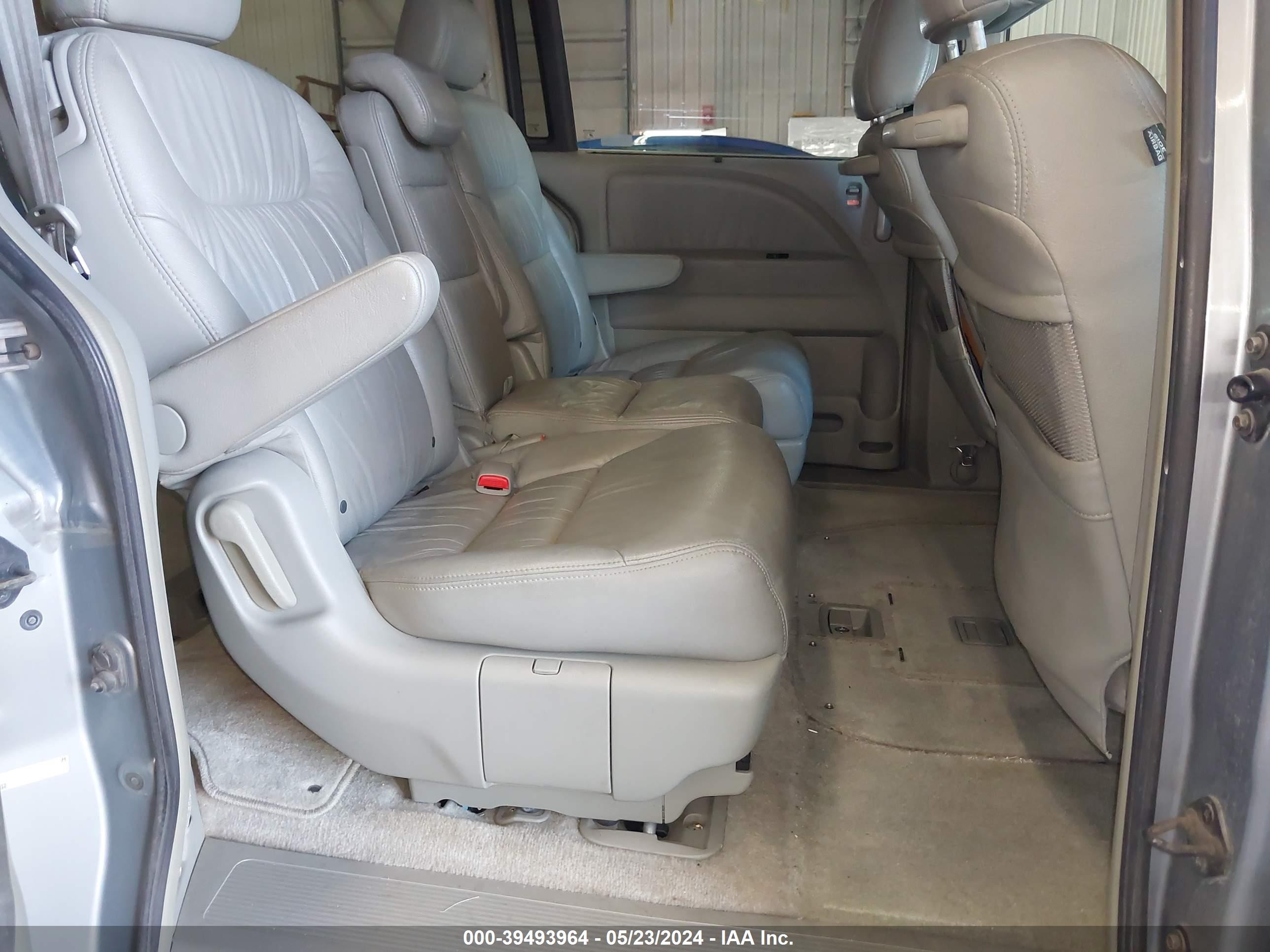 Photo 7 VIN: 5FNRL38766B111695 - HONDA ODYSSEY 