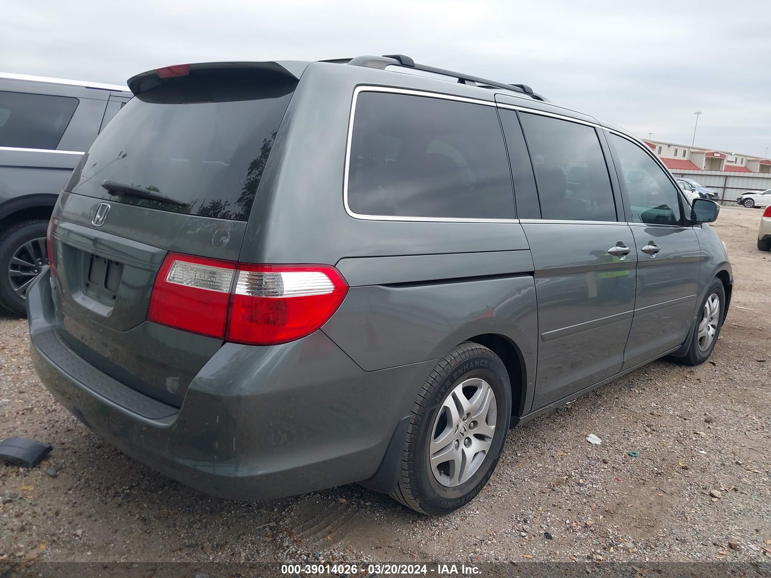 Photo 3 VIN: 5FNRL38767B440320 - HONDA ODYSSEY 