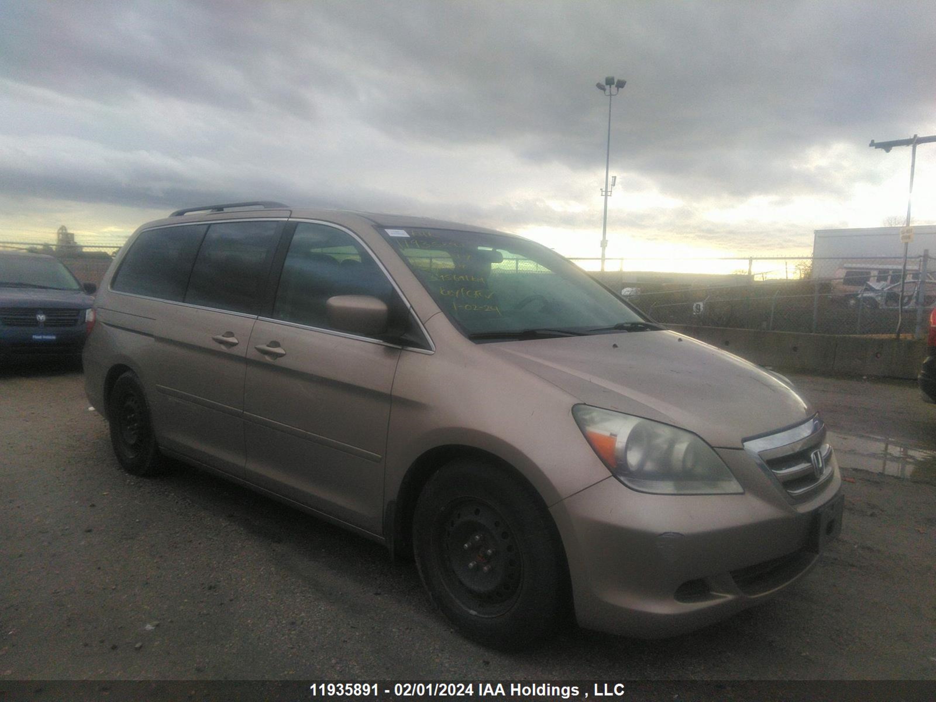 Photo 0 VIN: 5FNRL38767B501357 - HONDA ODYSSEY 