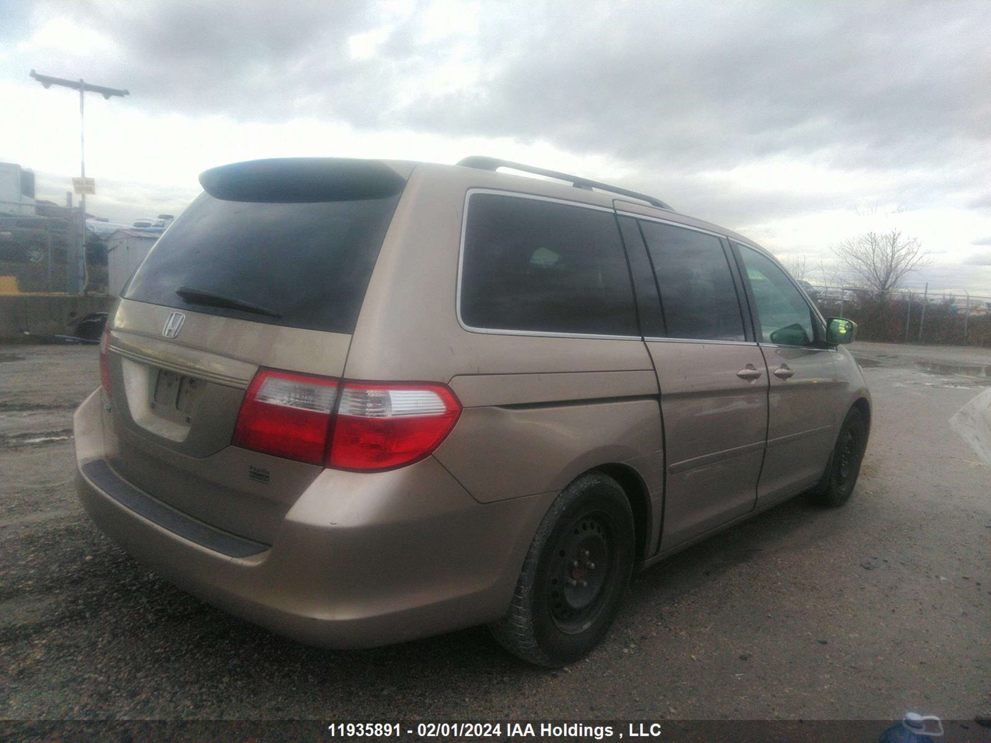 Photo 3 VIN: 5FNRL38767B501357 - HONDA ODYSSEY 