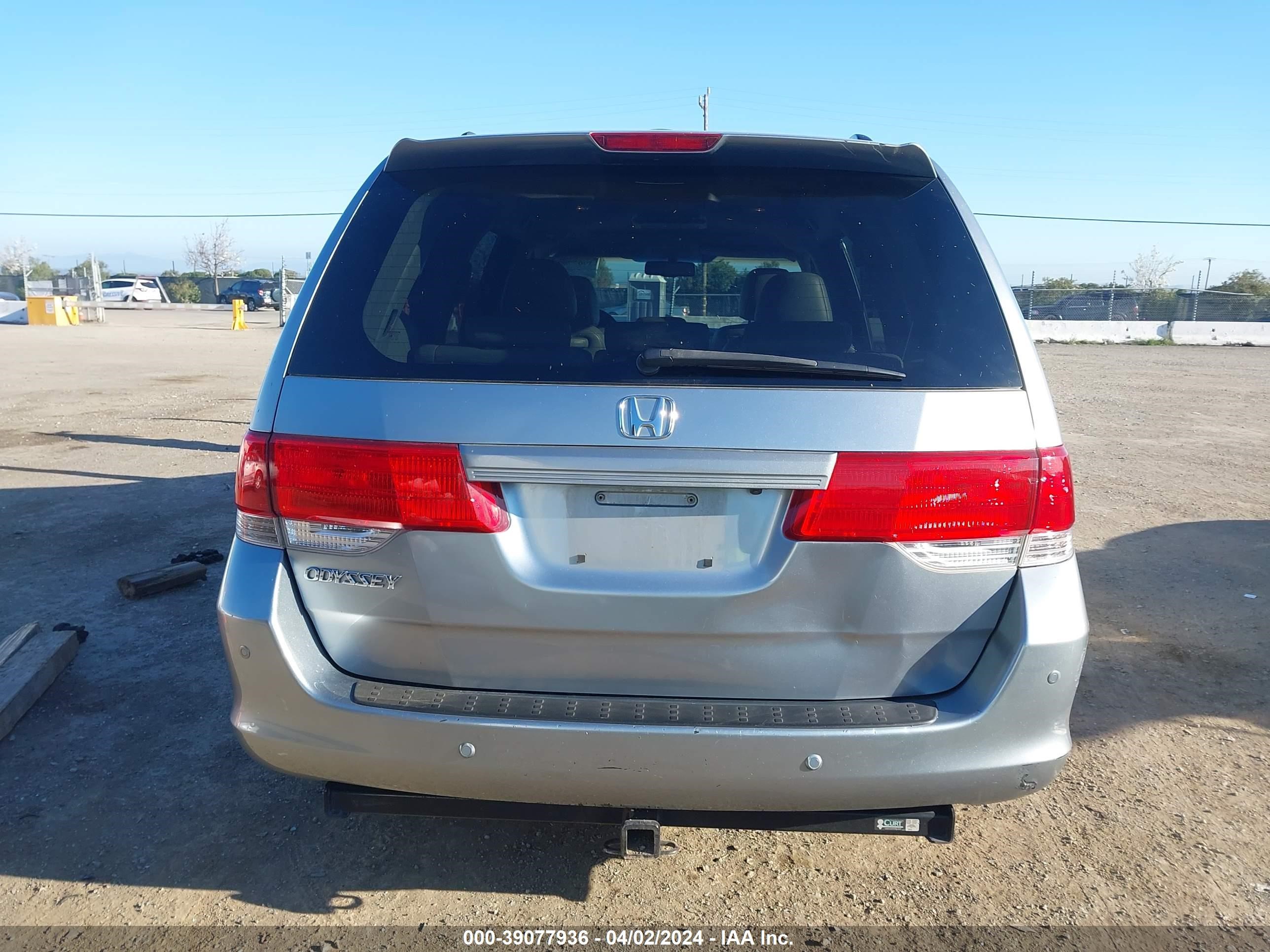 Photo 15 VIN: 5FNRL38768B017481 - HONDA ODYSSEY 