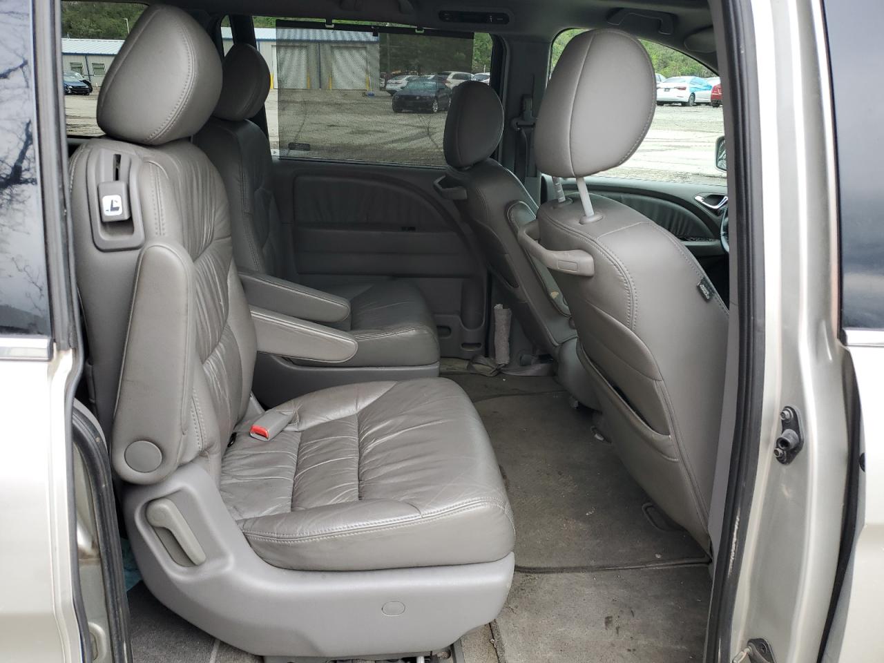 Photo 10 VIN: 5FNRL38769B009155 - HONDA ODYSSEY 