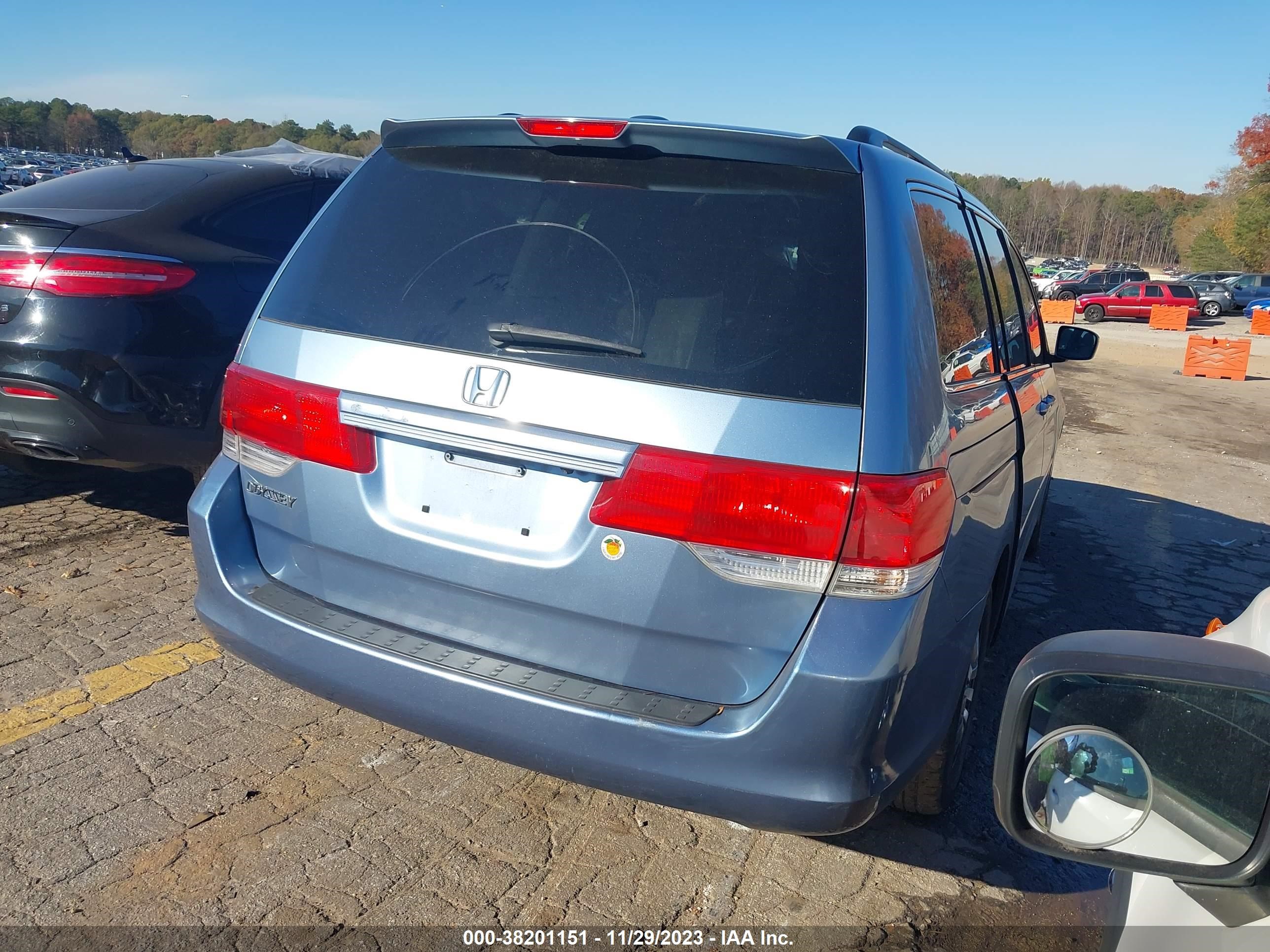 Photo 3 VIN: 5FNRL38769B054273 - HONDA ODYSSEY 