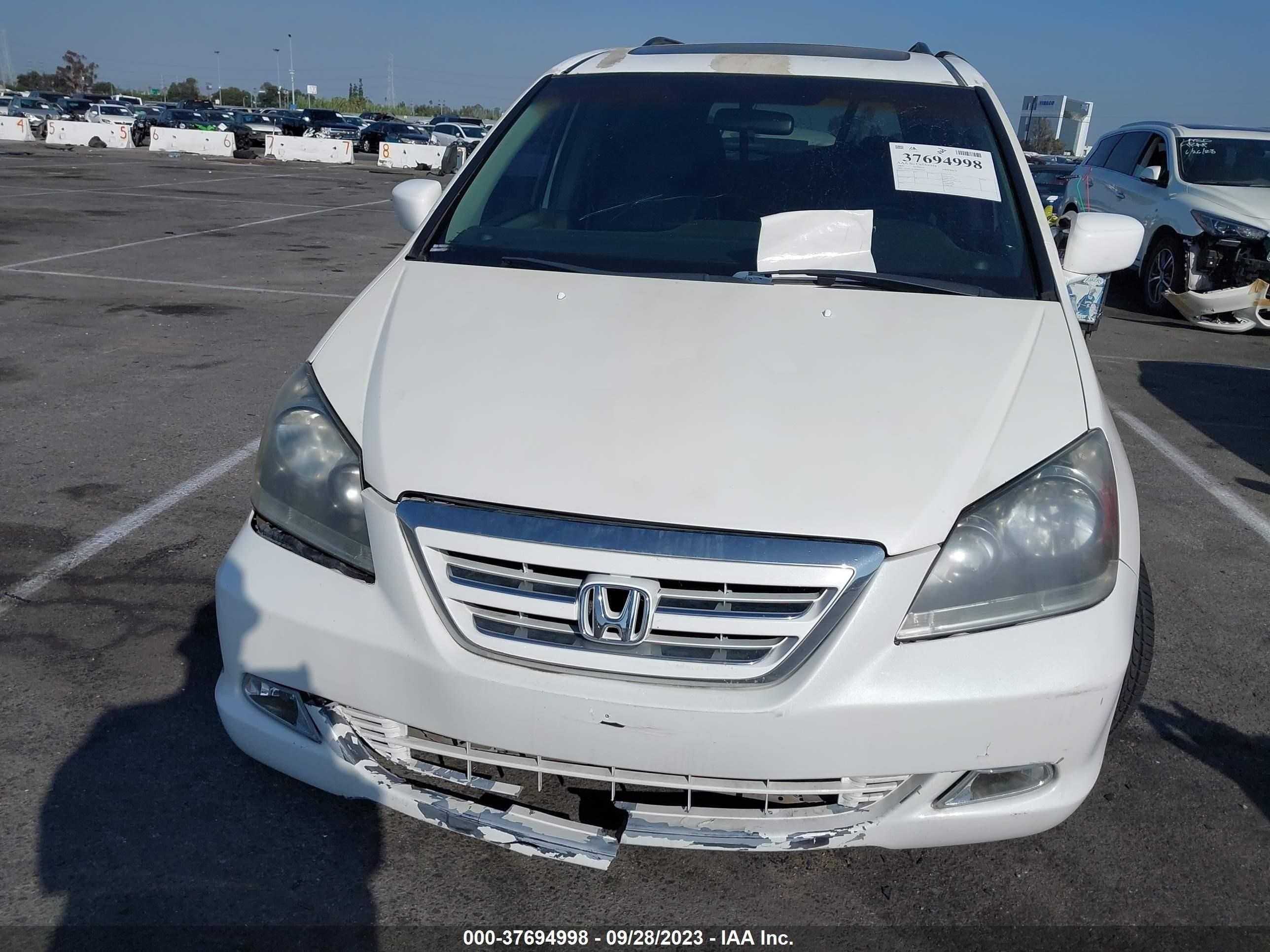 Photo 5 VIN: 5FNRL38775B128102 - HONDA ODYSSEY 