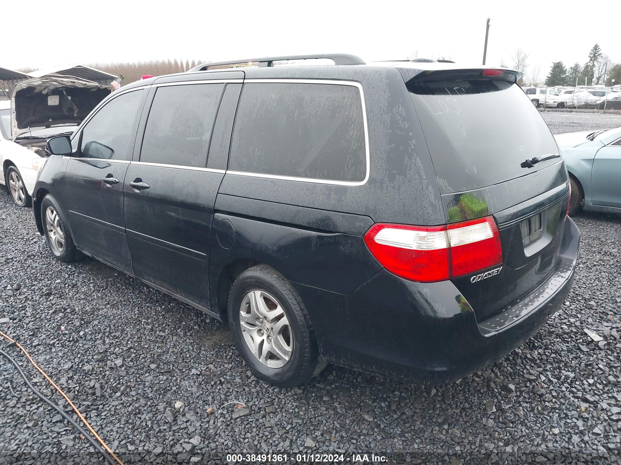 Photo 2 VIN: 5FNRL38776B437375 - HONDA ODYSSEY 