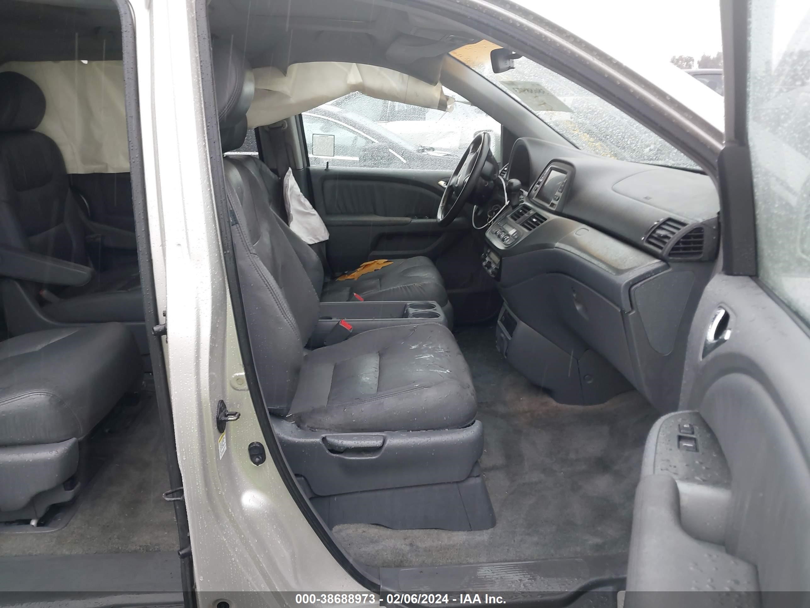 Photo 4 VIN: 5FNRL38776B437568 - HONDA ODYSSEY 