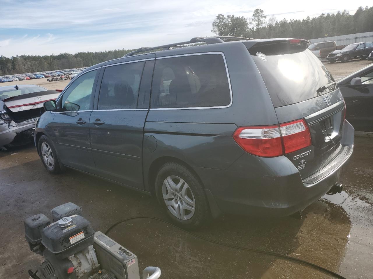 Photo 1 VIN: 5FNRL38776B447968 - HONDA ODYSSEY 