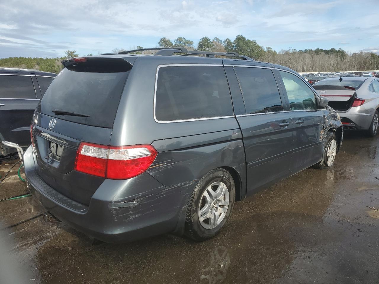 Photo 2 VIN: 5FNRL38776B447968 - HONDA ODYSSEY 