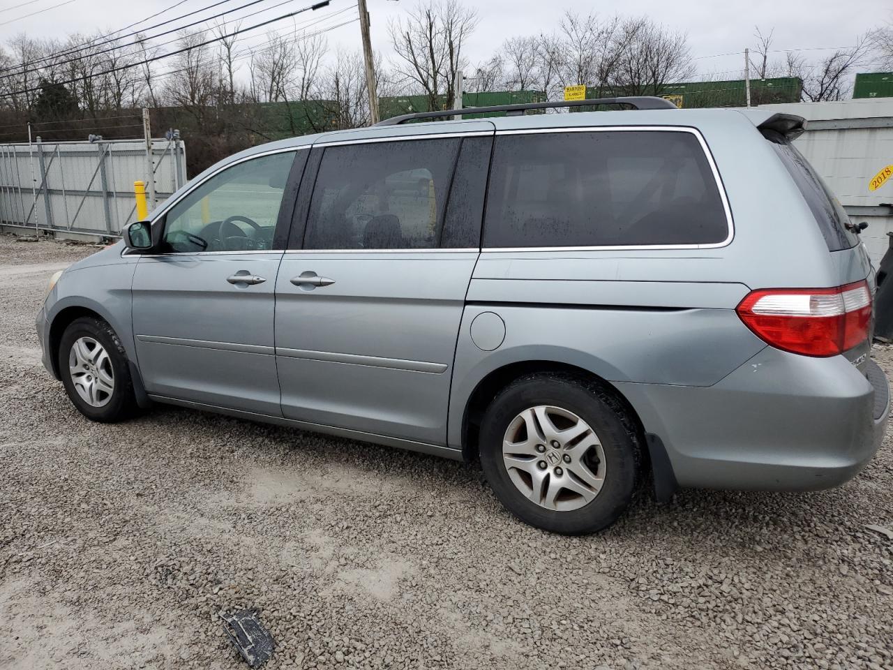 Photo 1 VIN: 5FNRL38777B030285 - HONDA ODYSSEY 