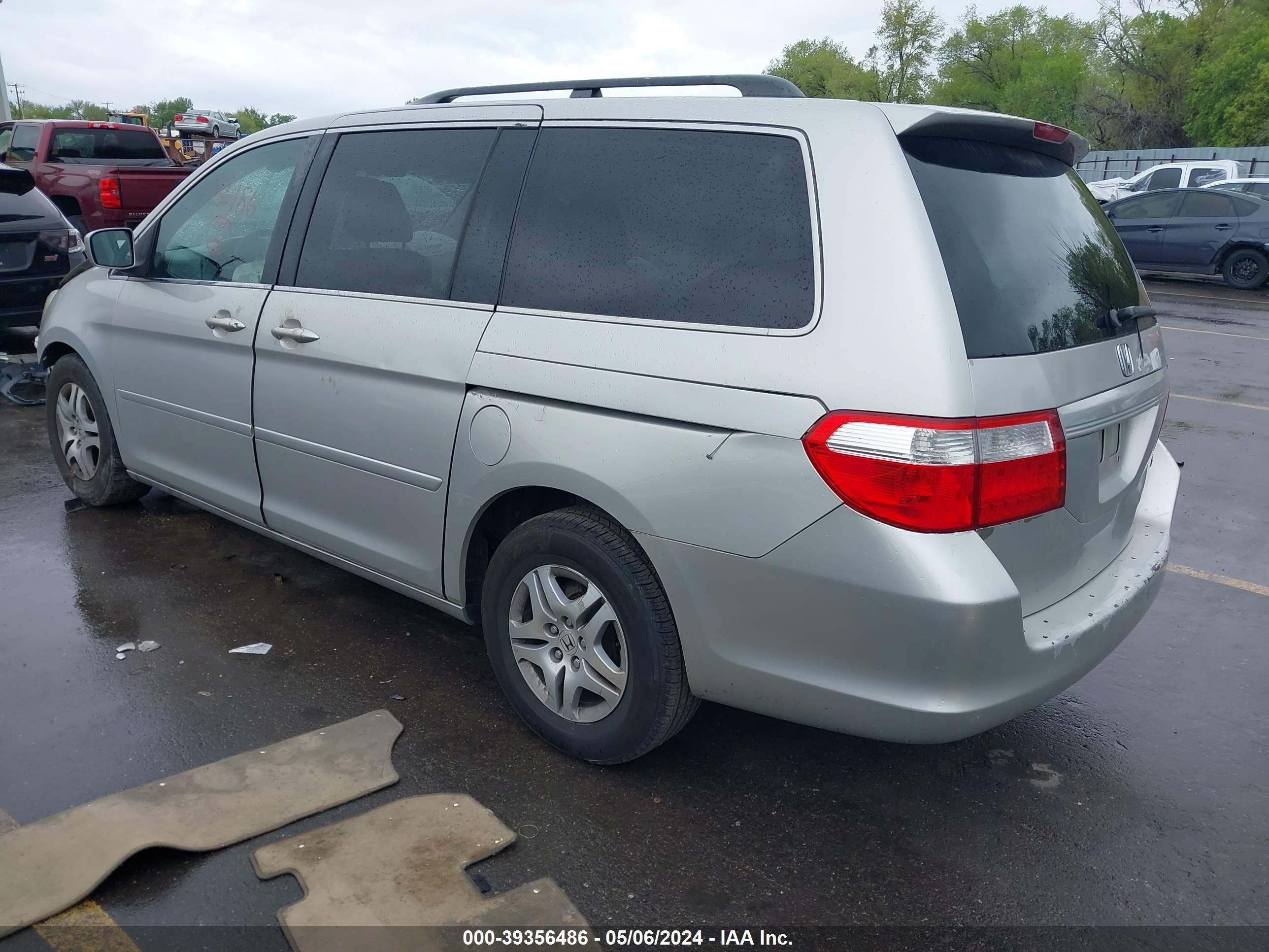 Photo 2 VIN: 5FNRL38777B407035 - HONDA ODYSSEY 