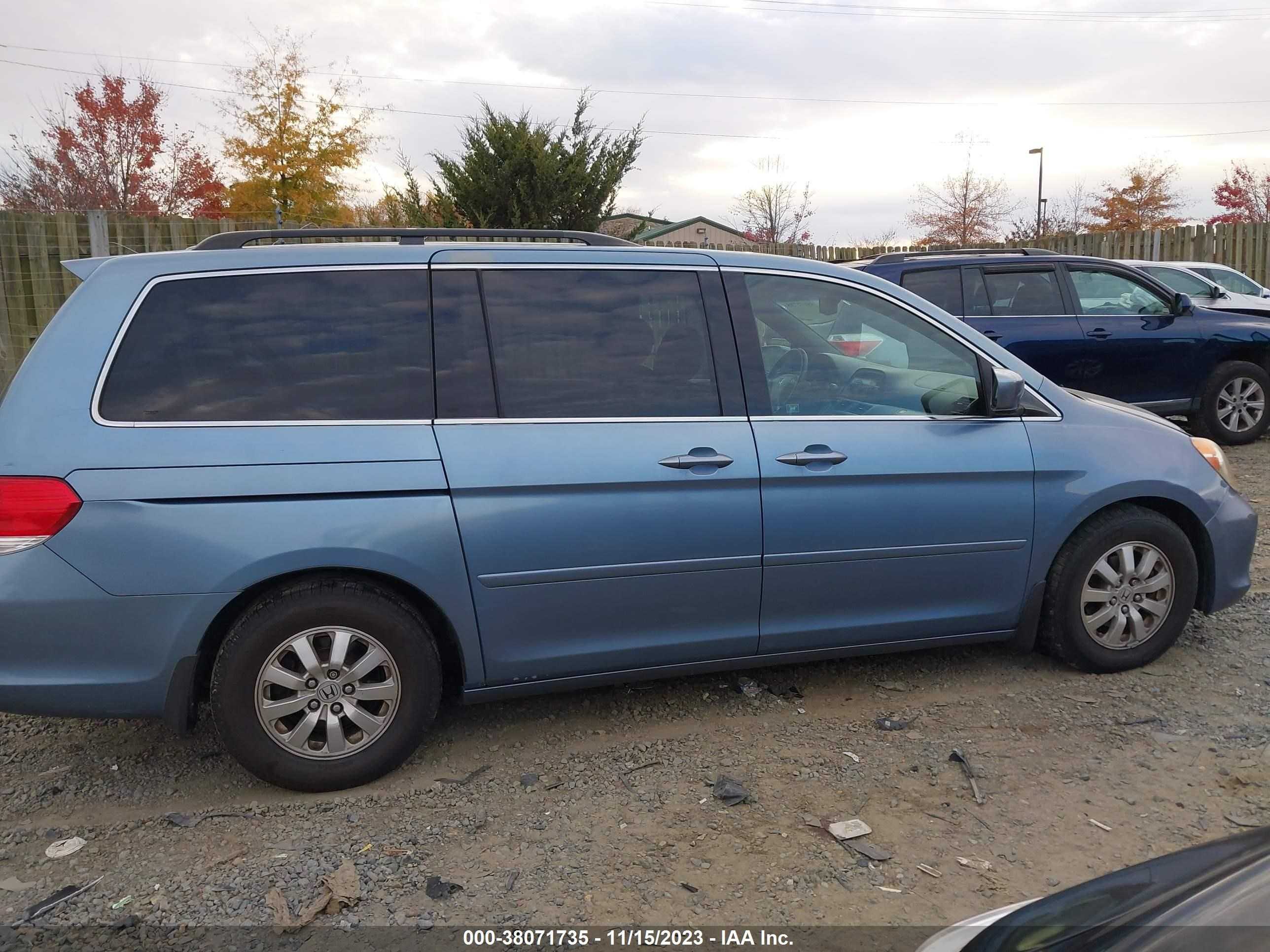 Photo 12 VIN: 5FNRL38778B014976 - HONDA ODYSSEY 