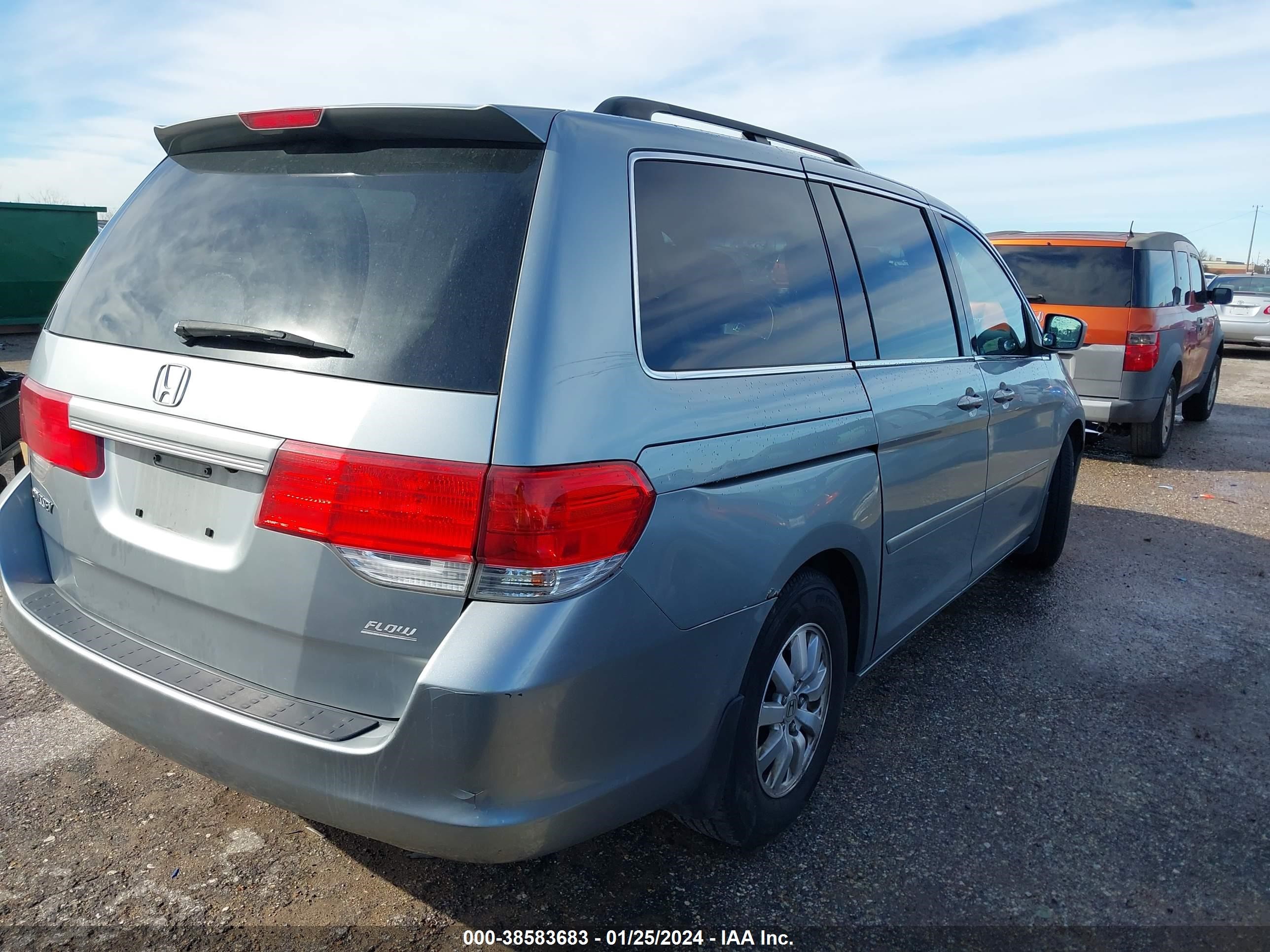 Photo 3 VIN: 5FNRL38778B089256 - HONDA ODYSSEY 