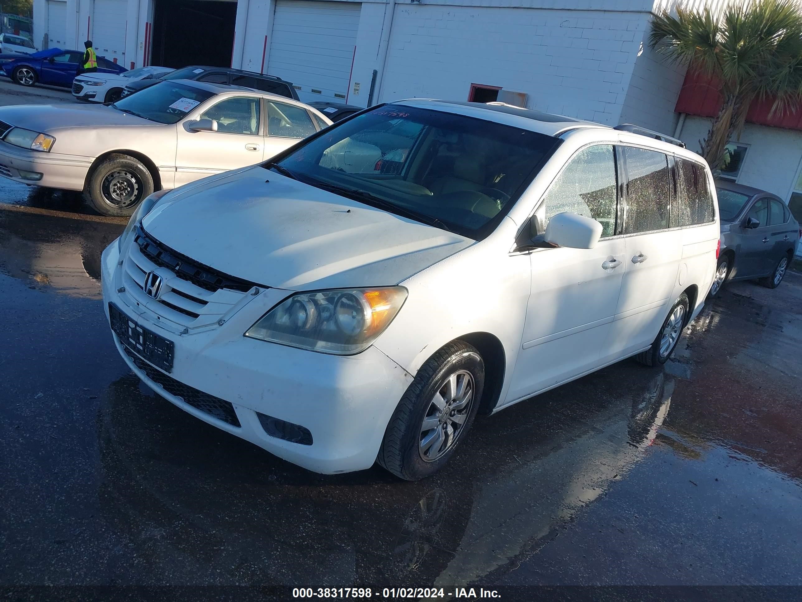 Photo 1 VIN: 5FNRL38778B092951 - HONDA ODYSSEY 