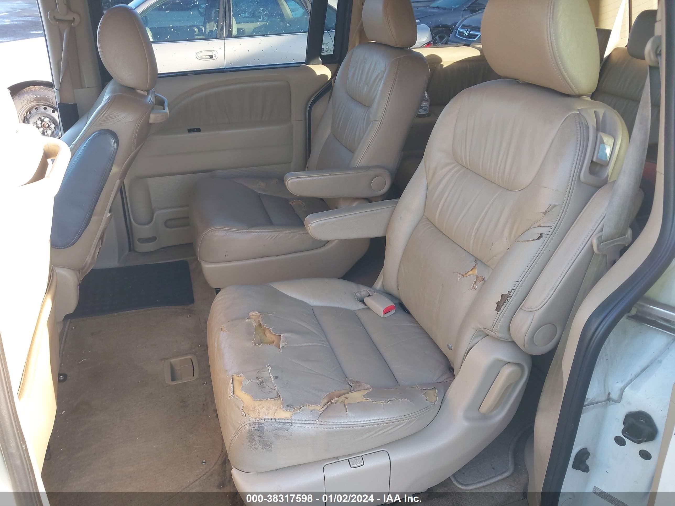 Photo 7 VIN: 5FNRL38778B092951 - HONDA ODYSSEY 