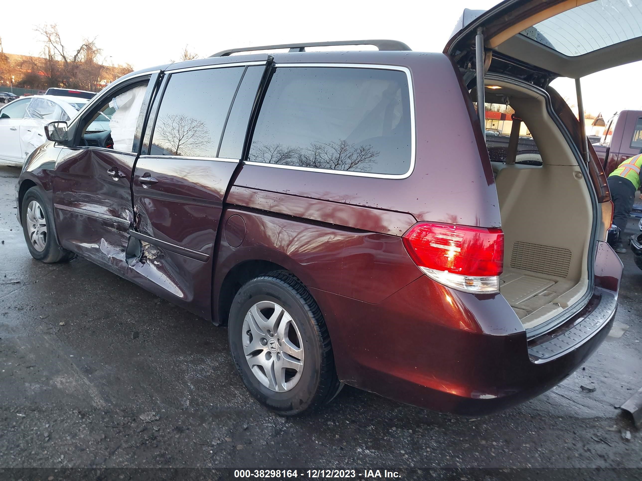 Photo 2 VIN: 5FNRL38779B025851 - HONDA ODYSSEY 