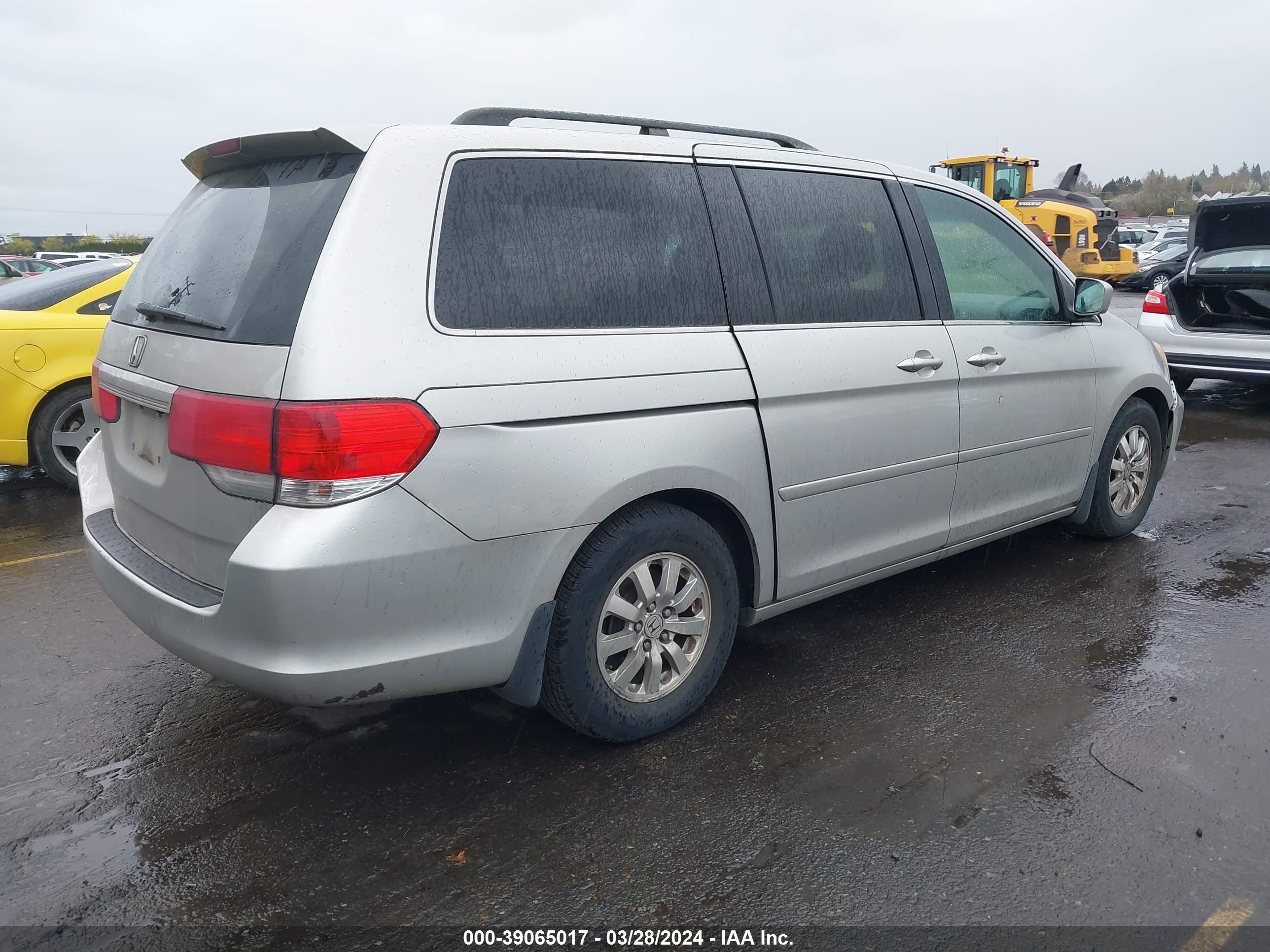 Photo 3 VIN: 5FNRL38779B030029 - HONDA ODYSSEY 