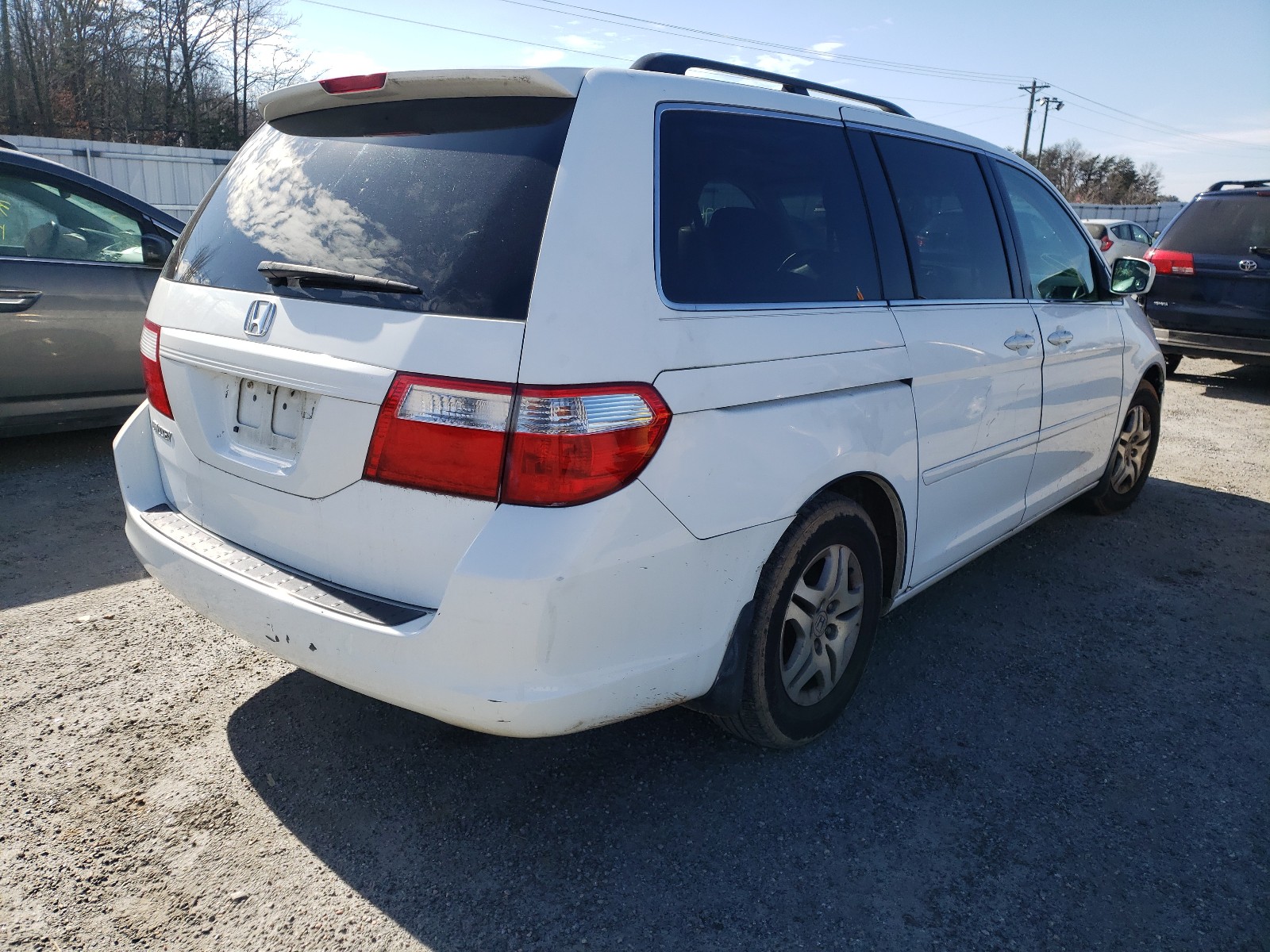 Photo 3 VIN: 5FNRL38787B452288 - HONDA ODYSSEY EX 