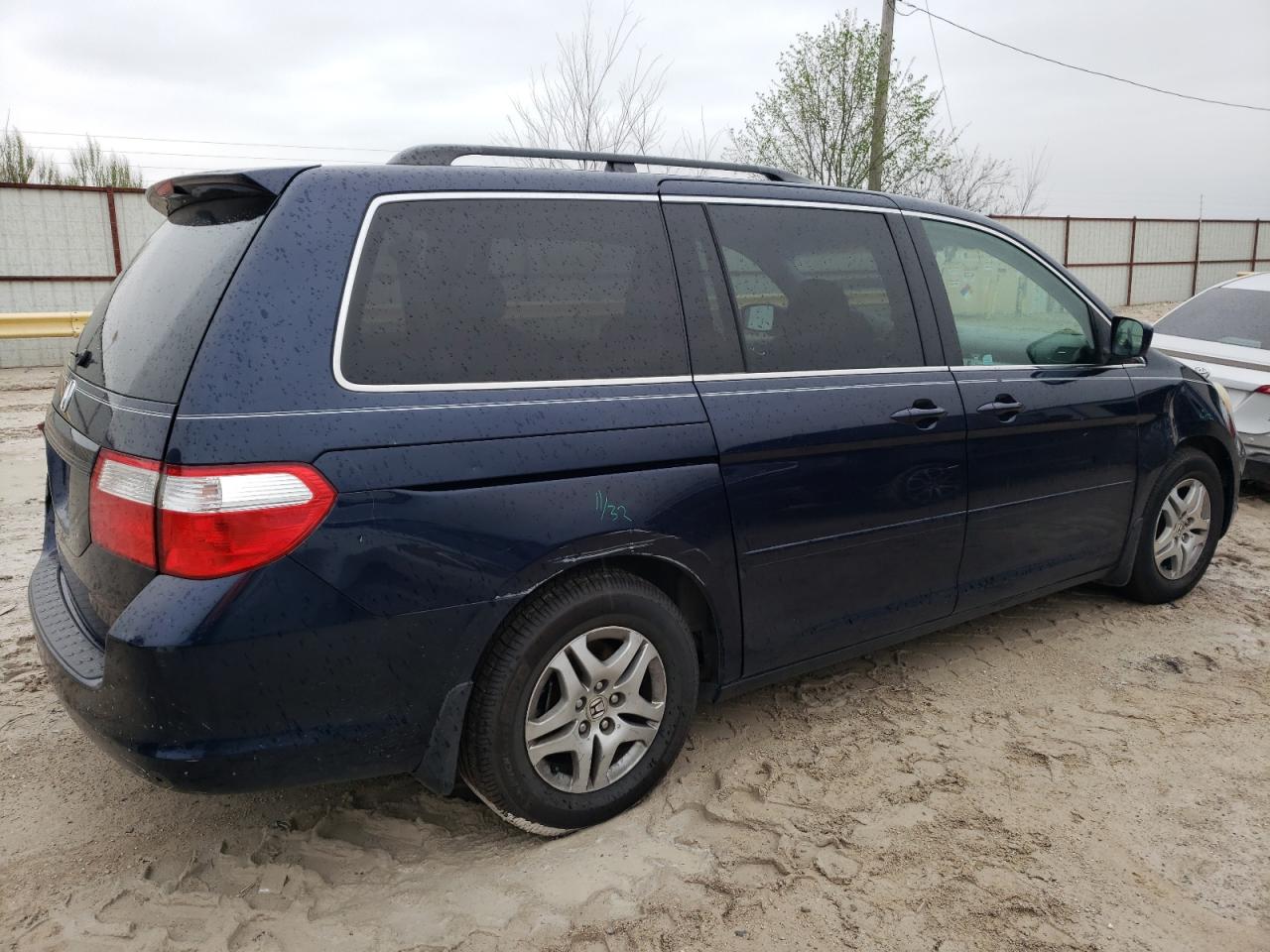 Photo 2 VIN: 5FNRL38796B036149 - HONDA ODYSSEY 