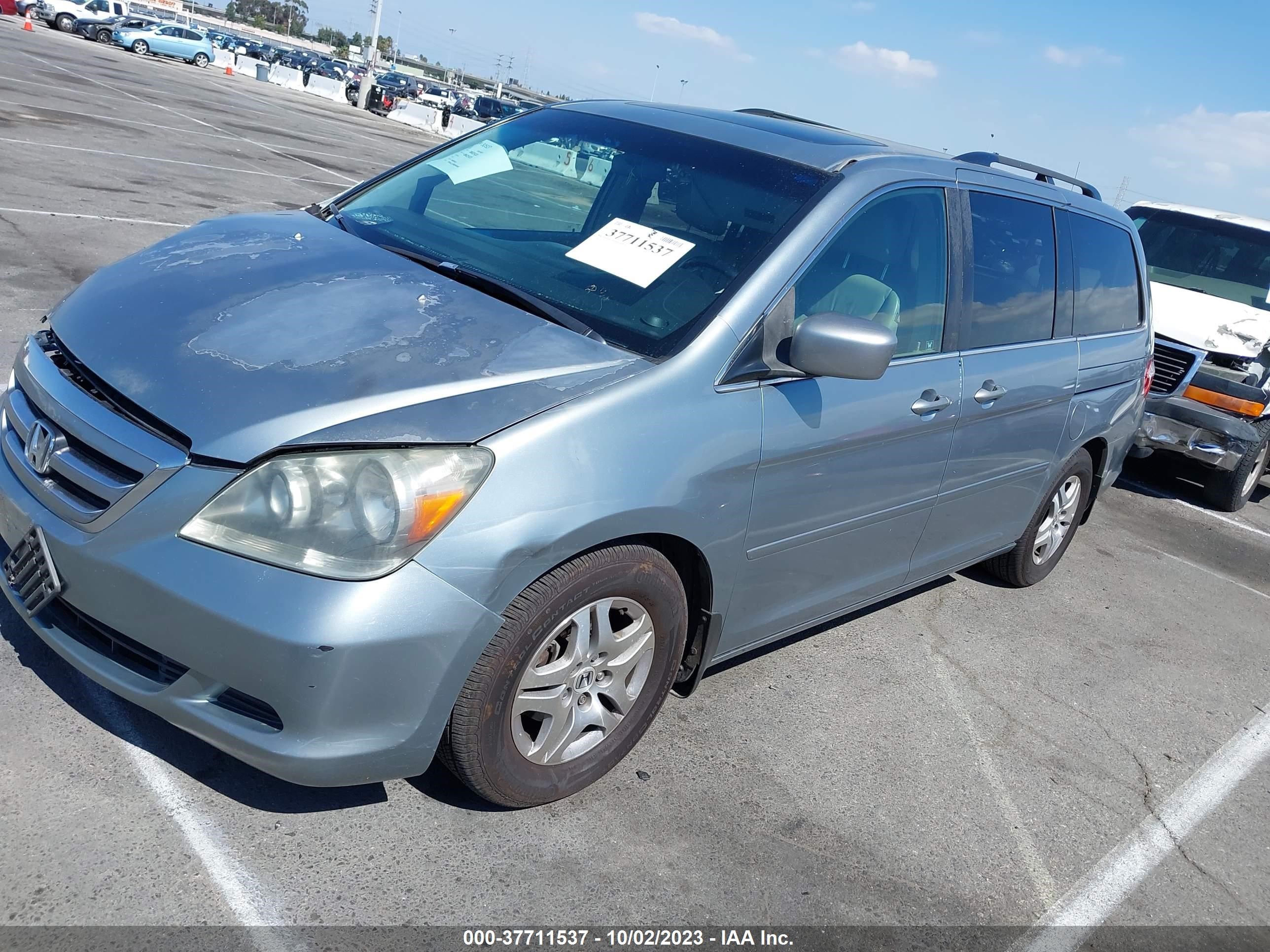 Photo 1 VIN: 5FNRL38796B044848 - HONDA ODYSSEY 