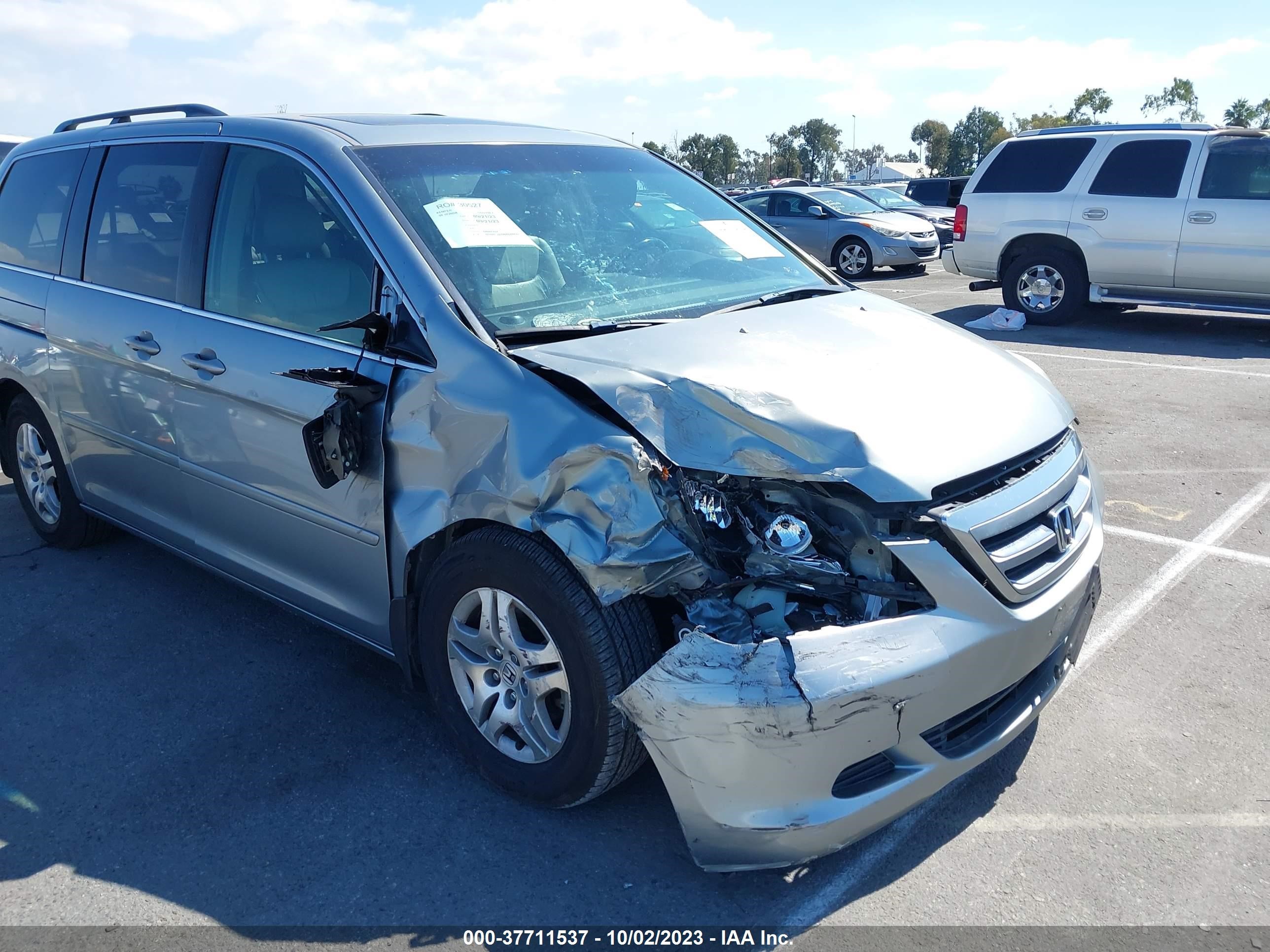 Photo 5 VIN: 5FNRL38796B044848 - HONDA ODYSSEY 