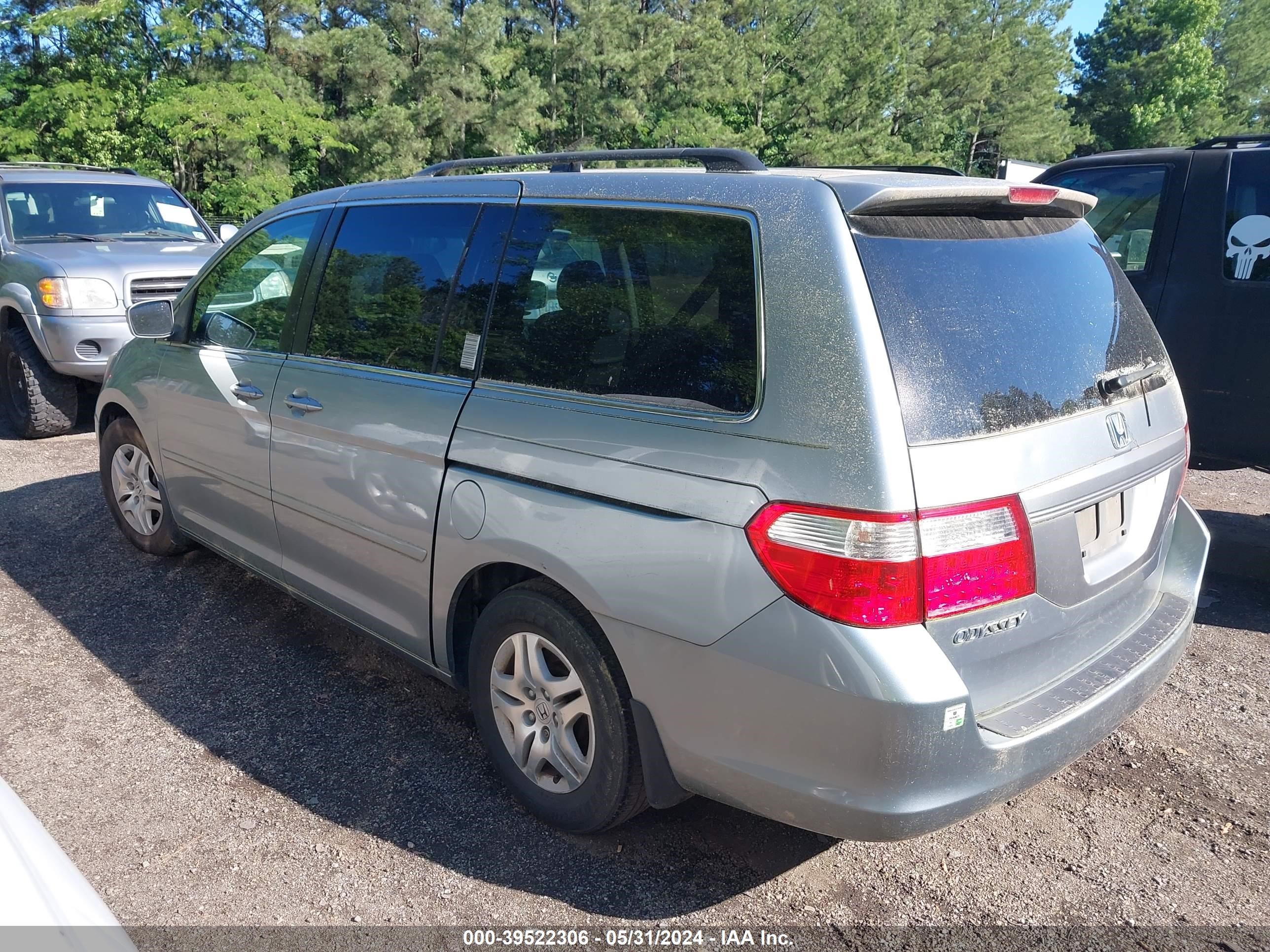 Photo 2 VIN: 5FNRL38797B132378 - HONDA ODYSSEY 