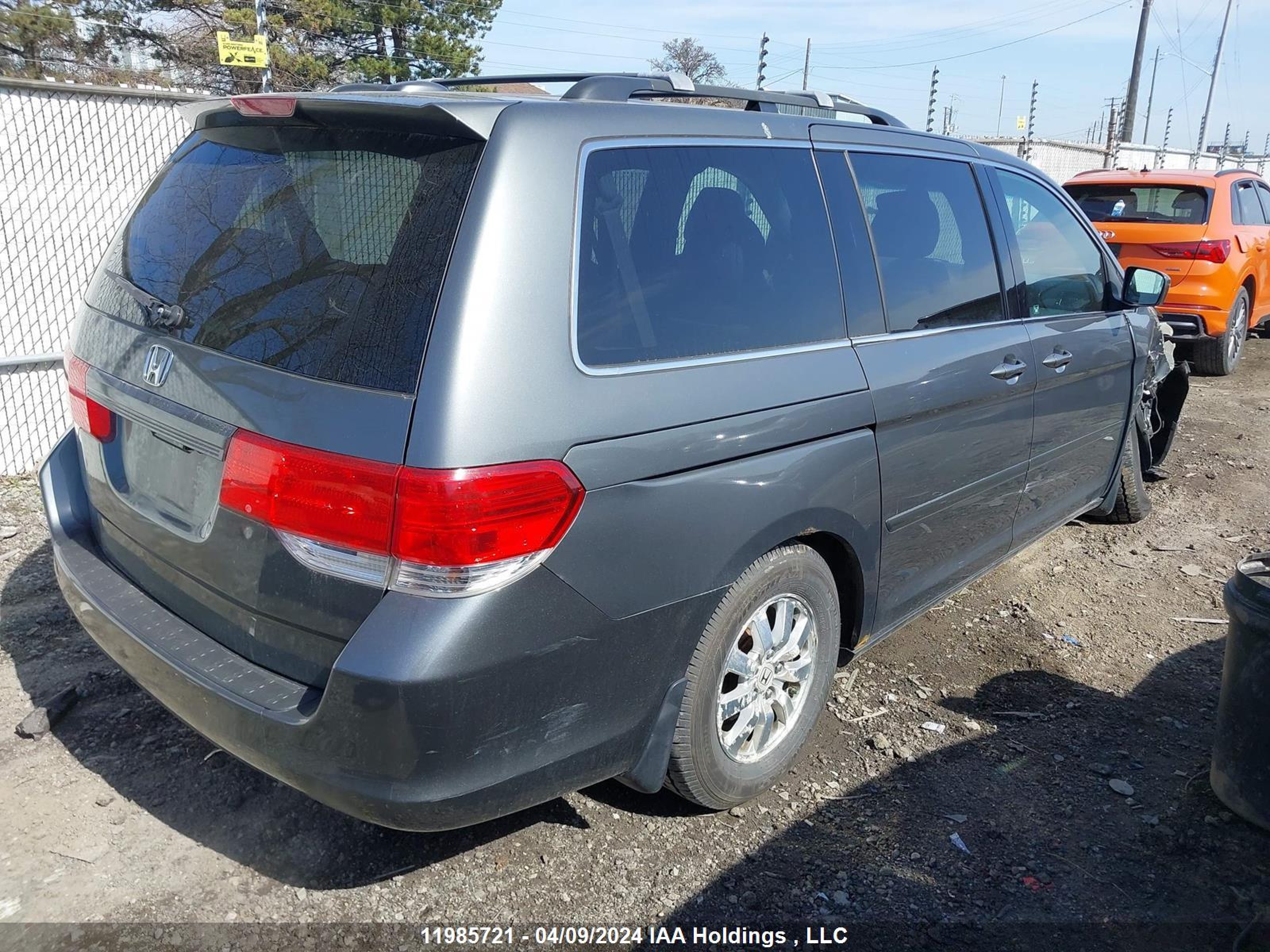 Photo 3 VIN: 5FNRL38798B508238 - HONDA ODYSSEY 