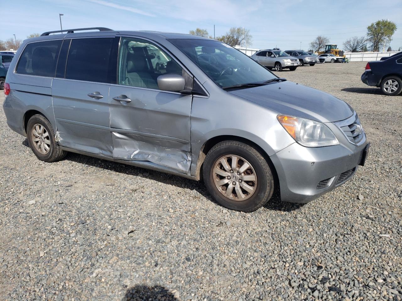 Photo 3 VIN: 5FNRL38799B050945 - HONDA ODYSSEY 