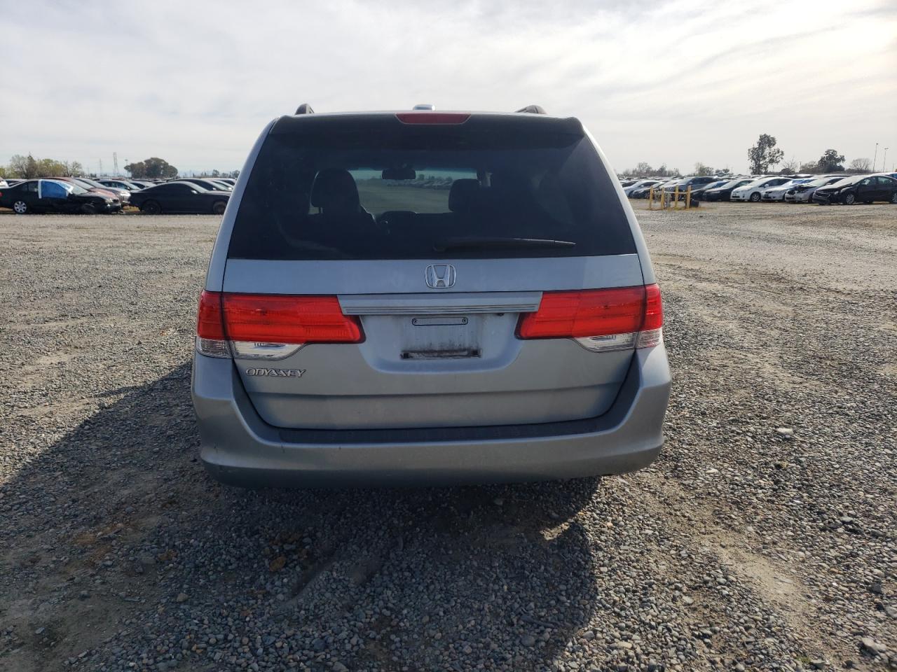 Photo 5 VIN: 5FNRL38799B050945 - HONDA ODYSSEY 