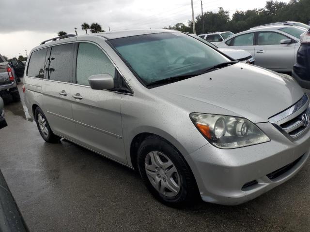 Photo 3 VIN: 5FNRL387X7B102306 - HONDA ODYSSEY EX 