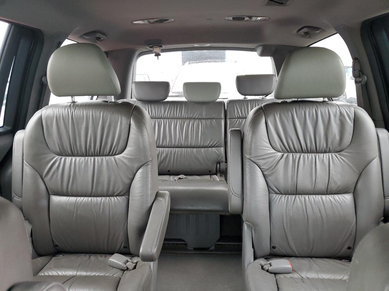 Photo 9 VIN: 5FNRL387X9B049965 - HONDA ODYSSEY 