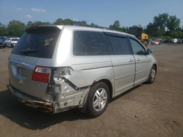 Photo 2 VIN: 5FNRL38805B032160 - HONDA ODYSSEY TO 