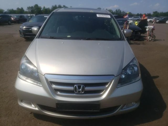 Photo 4 VIN: 5FNRL38805B032160 - HONDA ODYSSEY TO 