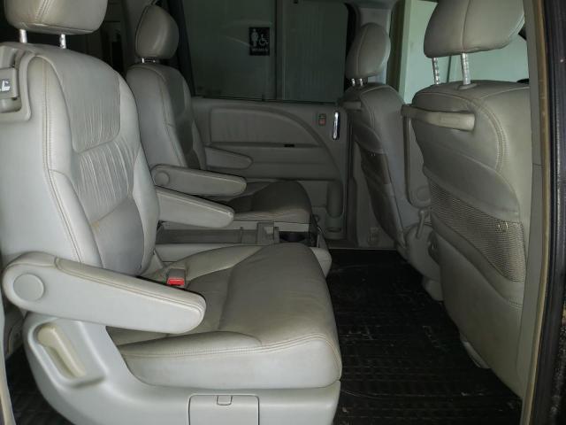 Photo 10 VIN: 5FNRL38805B059388 - HONDA ODYSSEY 