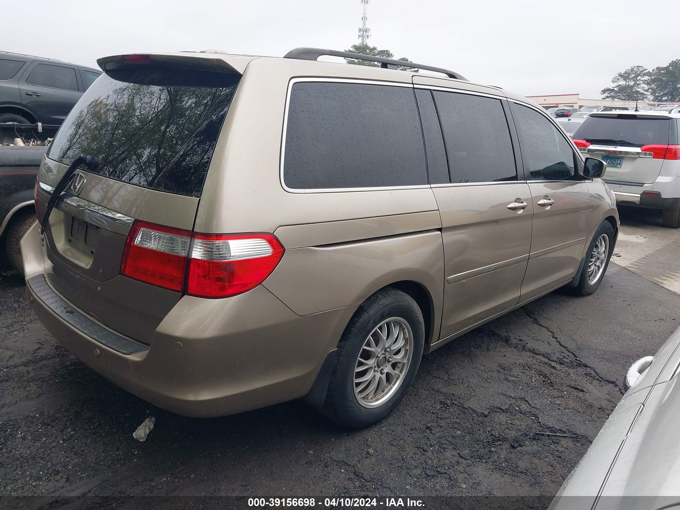 Photo 3 VIN: 5FNRL38807B061936 - HONDA ODYSSEY 