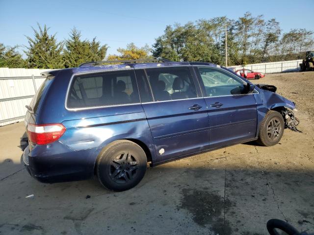 Photo 2 VIN: 5FNRL38815B063904 - HONDA ODYSSEY 