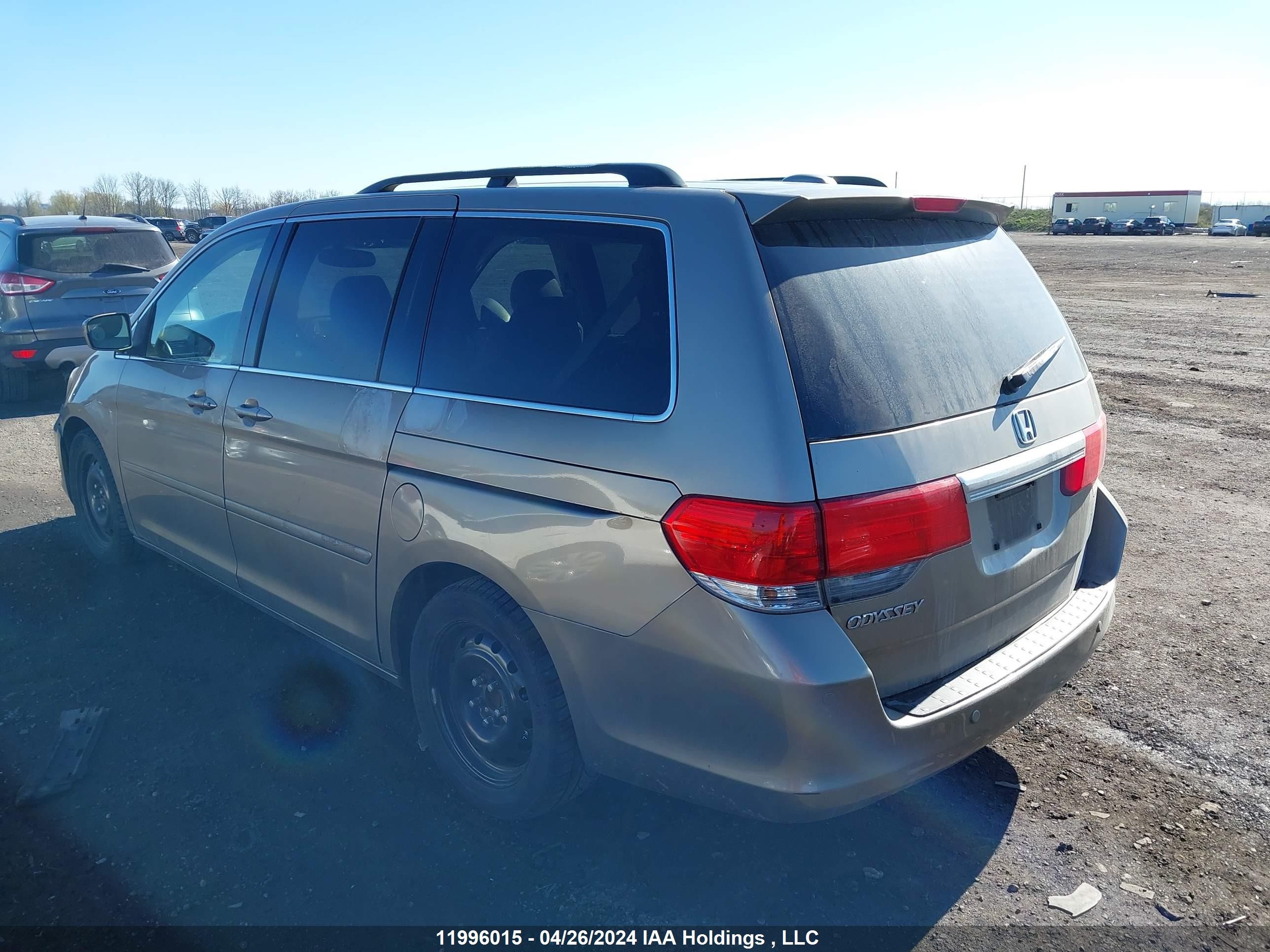 Photo 2 VIN: 5FNRL38818B504550 - HONDA ODYSSEY 