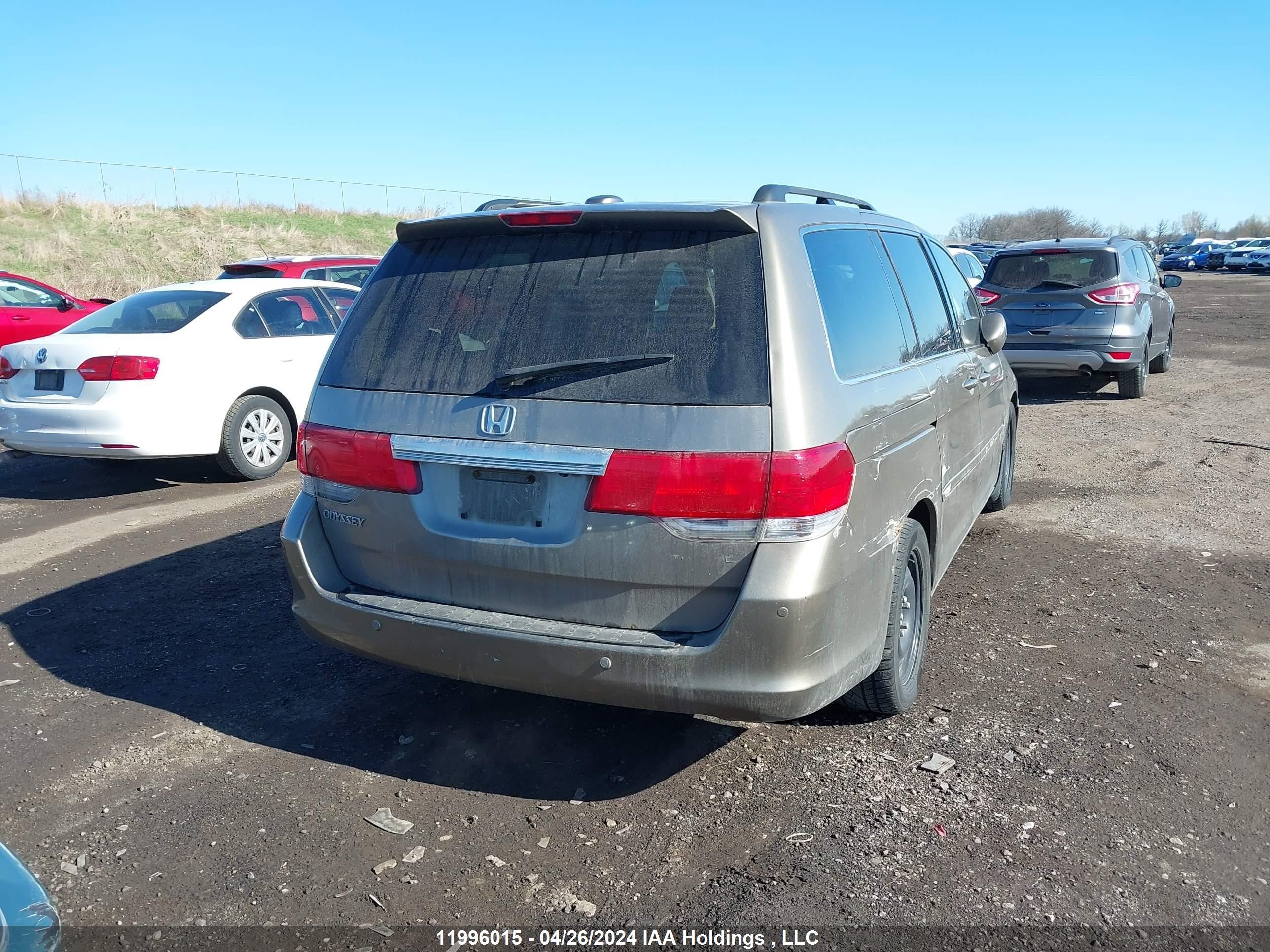 Photo 3 VIN: 5FNRL38818B504550 - HONDA ODYSSEY 