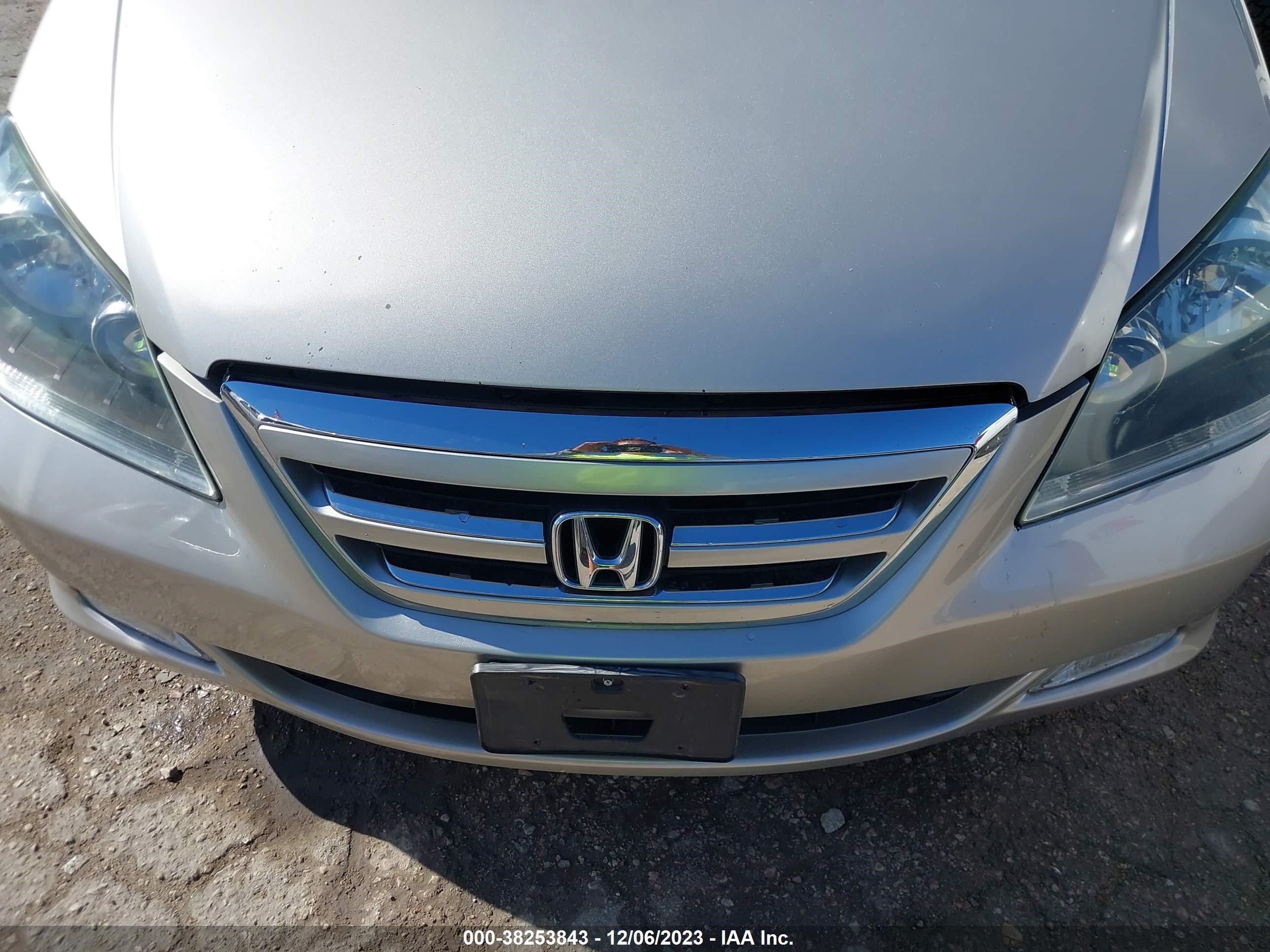 Photo 5 VIN: 5FNRL38837B032656 - HONDA ODYSSEY 