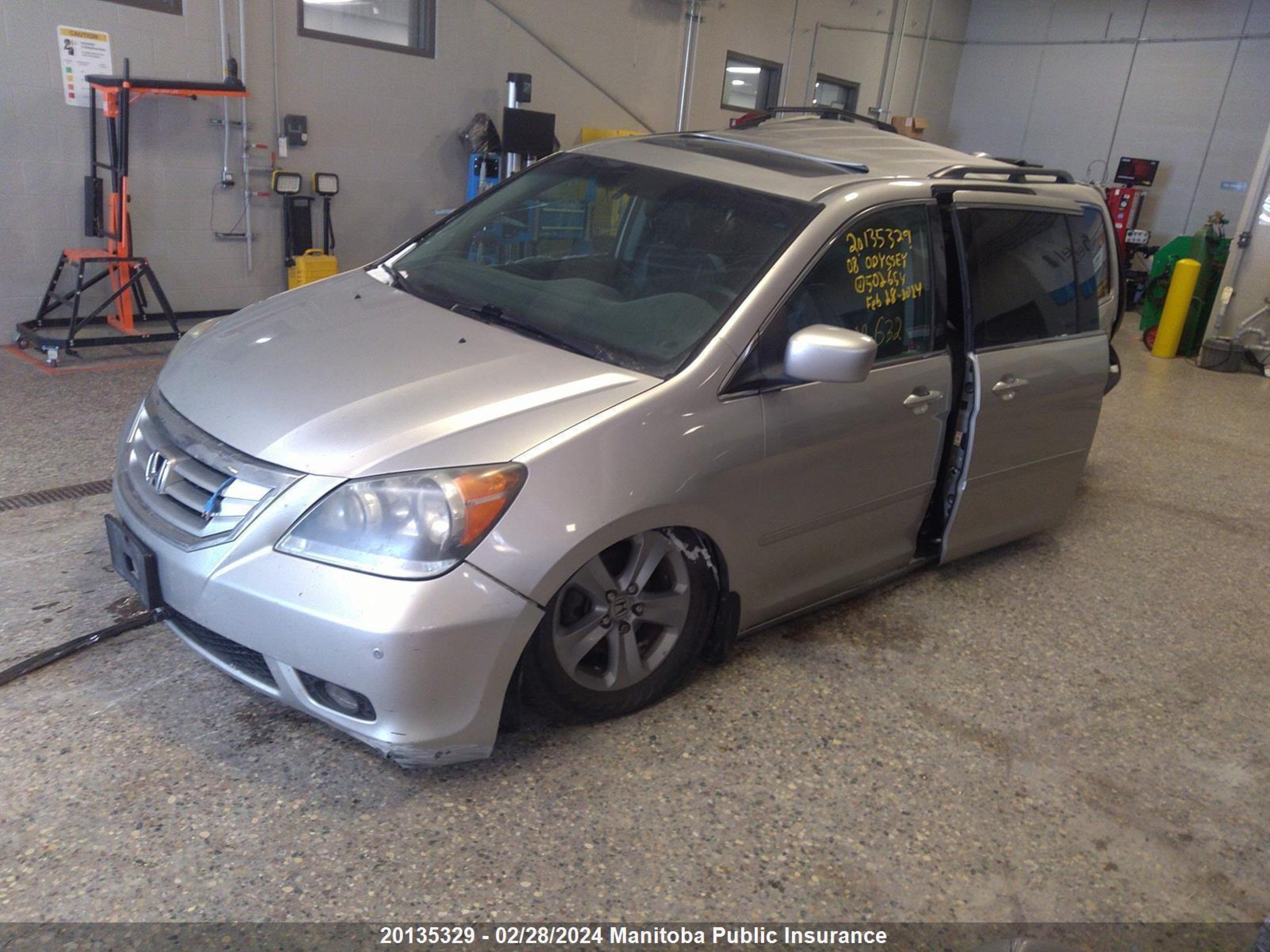 Photo 1 VIN: 5FNRL38838B502654 - HONDA ODYSSEY 