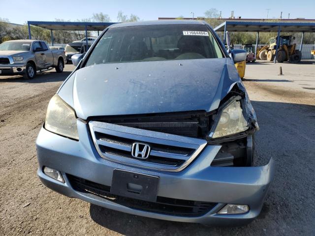 Photo 4 VIN: 5FNRL38855B030646 - HONDA ODYSSEY TO 