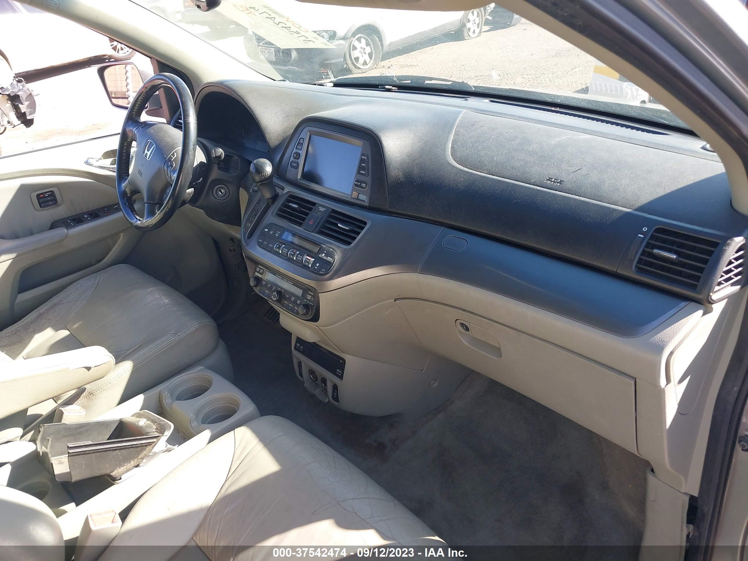 Photo 4 VIN: 5FNRL38887B088964 - HONDA ODYSSEY 