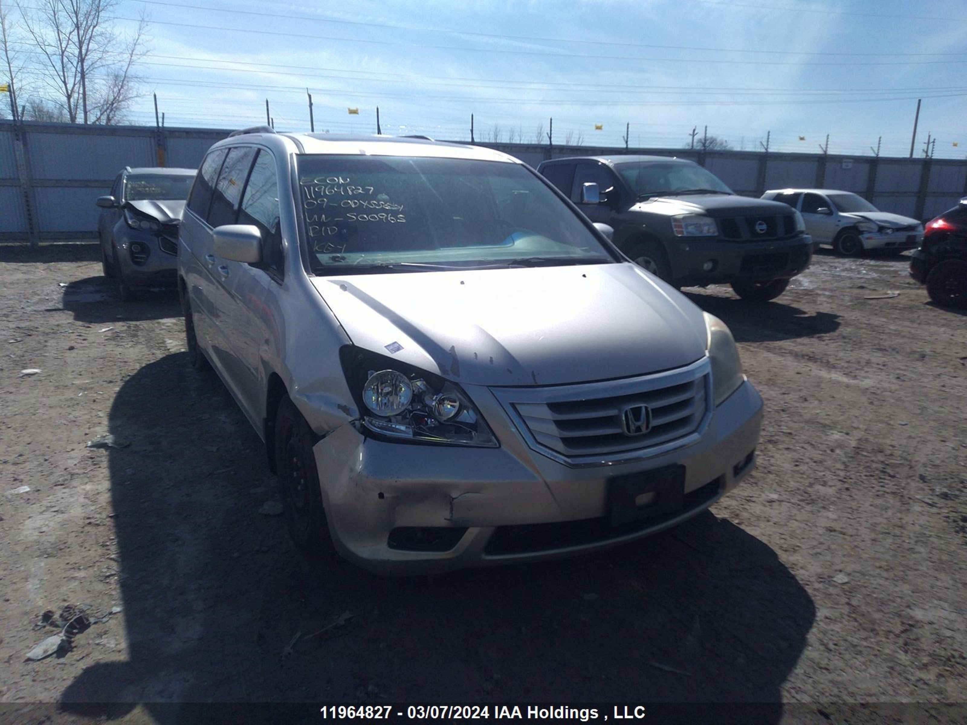 Photo 5 VIN: 5FNRL38889B500965 - HONDA ODYSSEY 