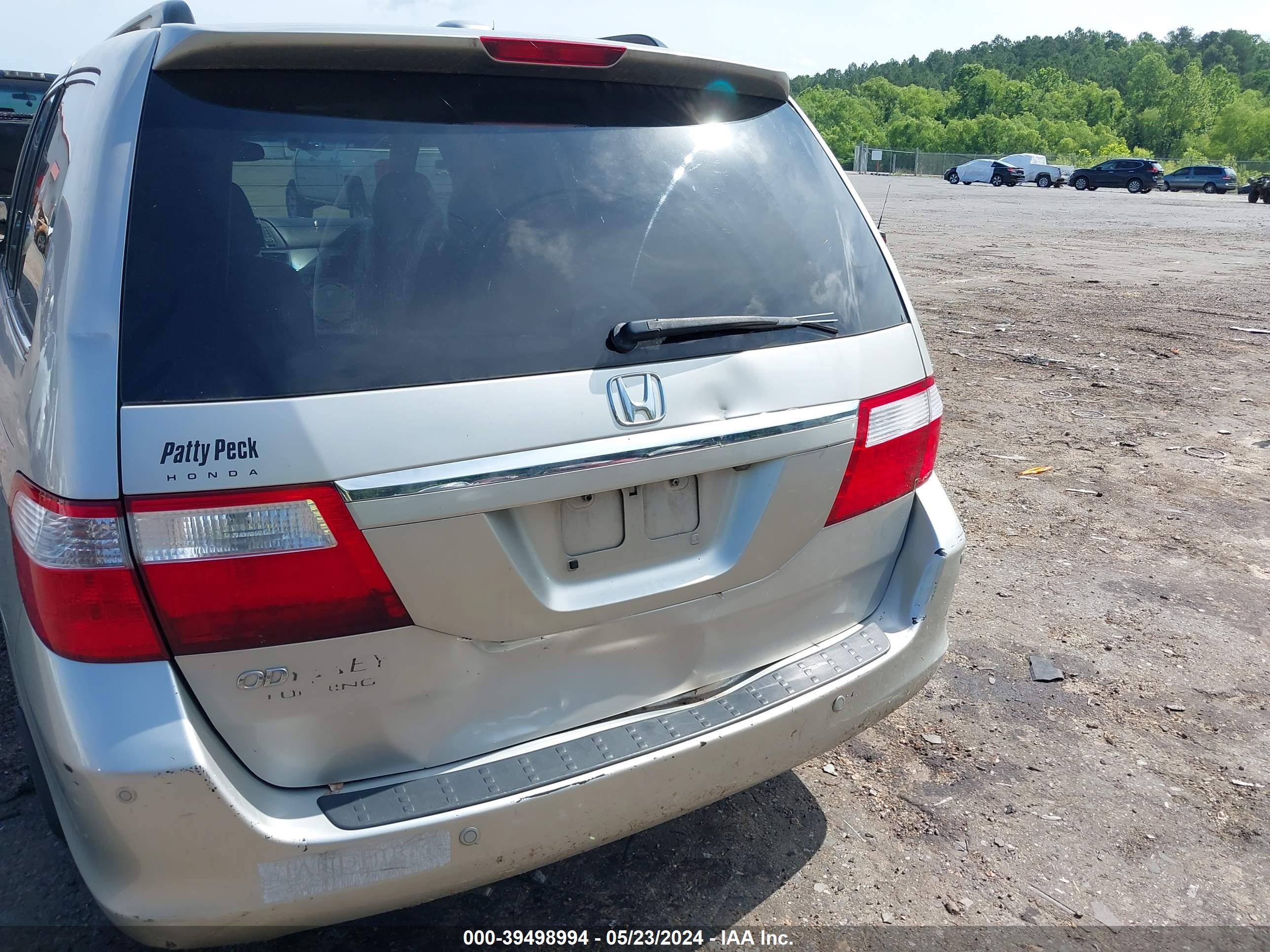 Photo 5 VIN: 5FNRL38896B101588 - HONDA ODYSSEY 