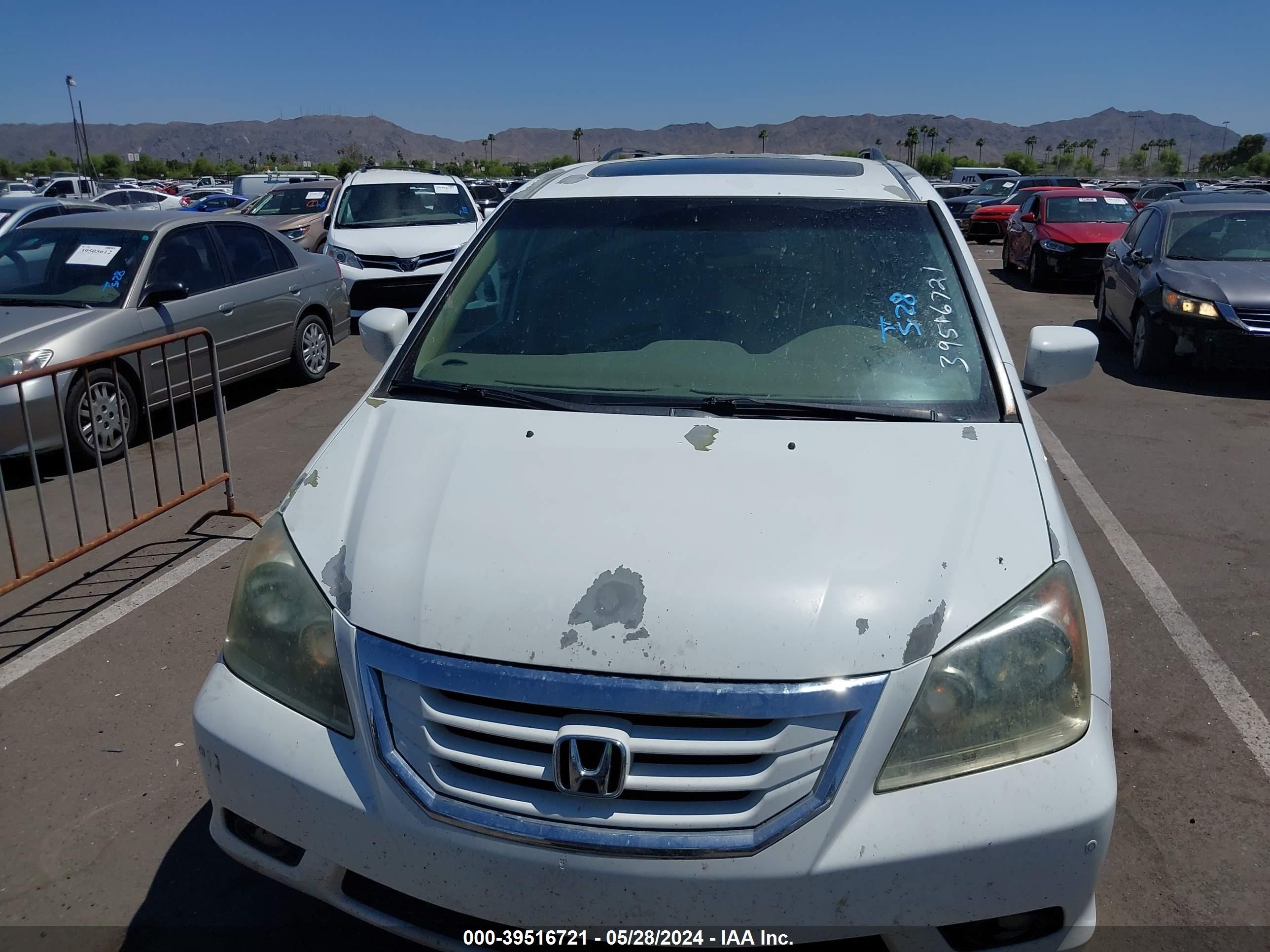 Photo 5 VIN: 5FNRL38908B004369 - HONDA ODYSSEY 