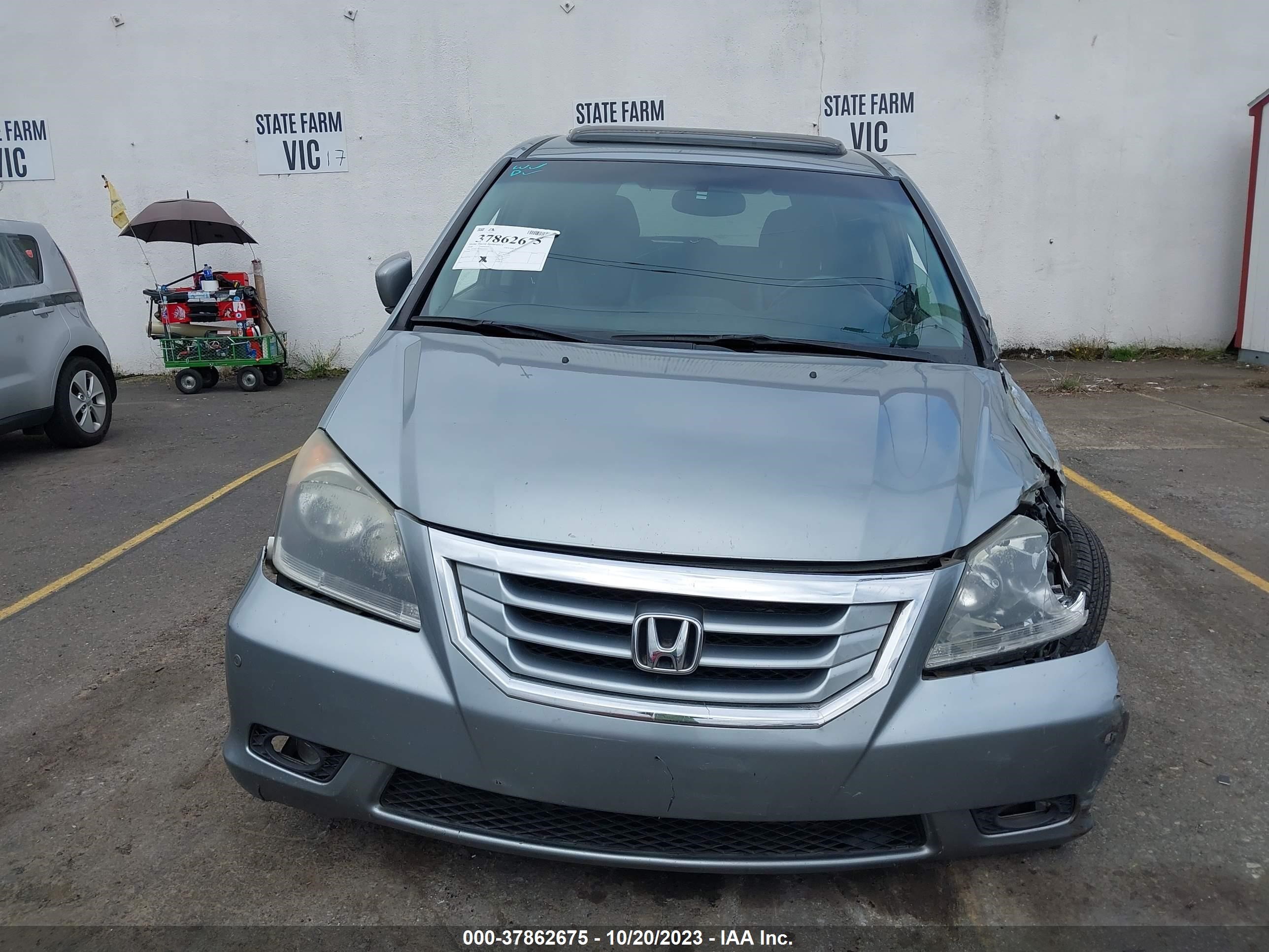 Photo 11 VIN: 5FNRL38908B049022 - HONDA ODYSSEY 