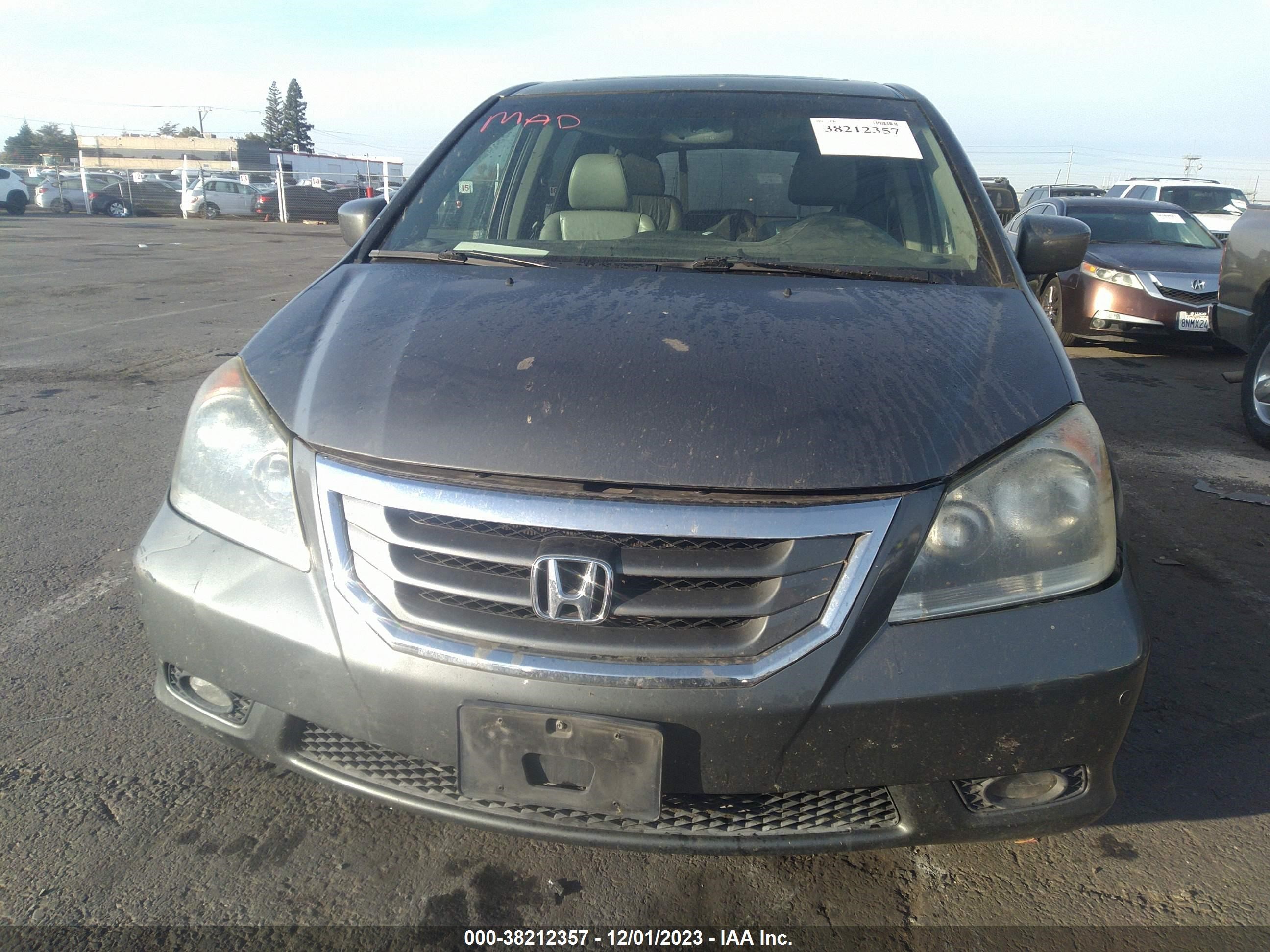 Photo 5 VIN: 5FNRL38938B091734 - HONDA ODYSSEY 