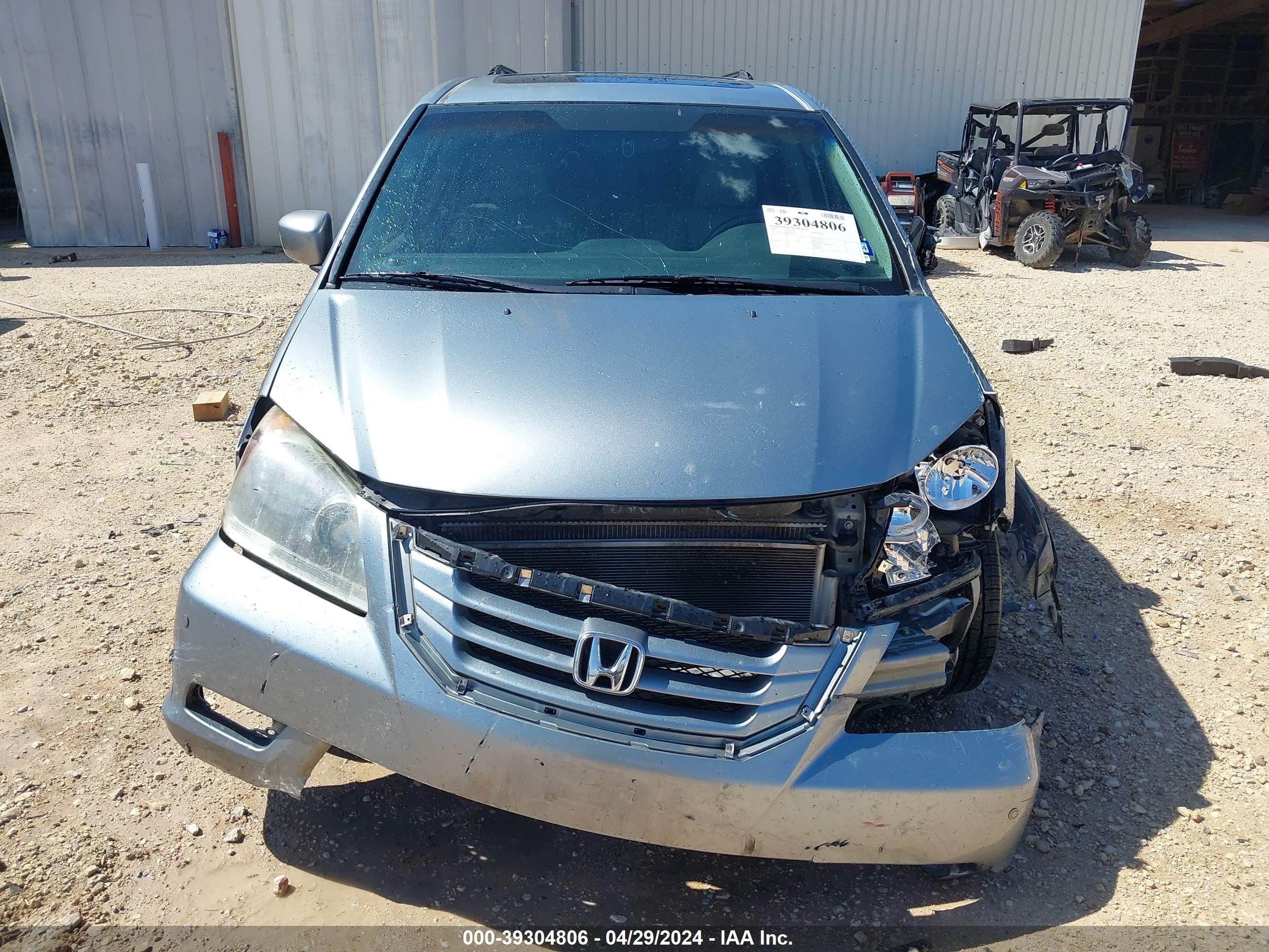 Photo 11 VIN: 5FNRL38948B010420 - HONDA ODYSSEY 