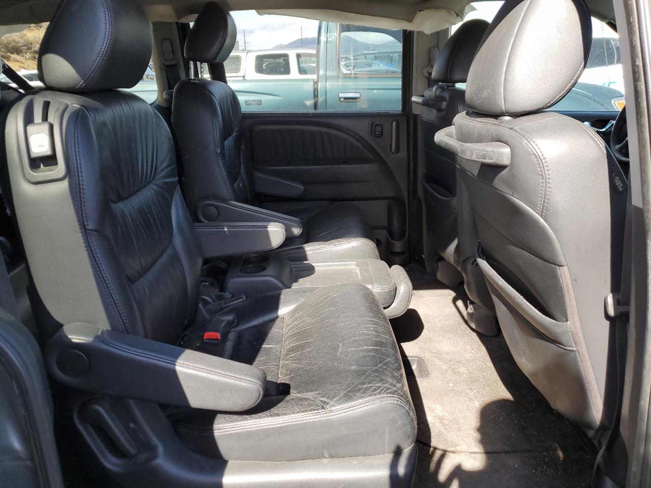 Photo 10 VIN: 5FNRL38949B011357 - HONDA ODYSSEY 