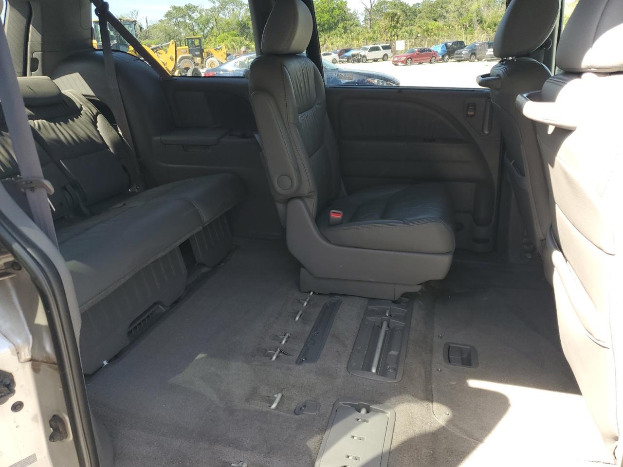 Photo 10 VIN: 5FNRL38968B054905 - HONDA ODYSSEY 