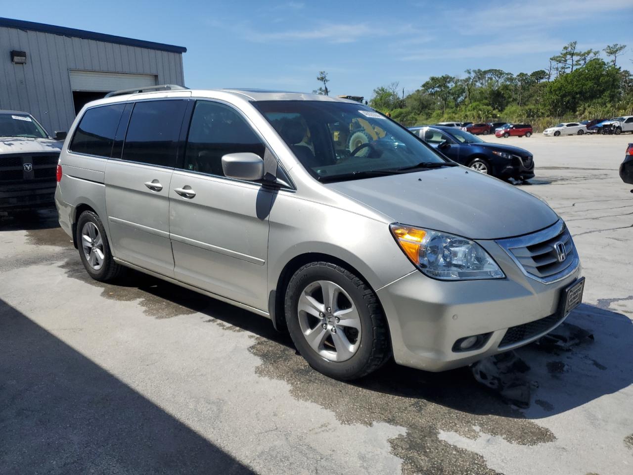 Photo 3 VIN: 5FNRL38968B054905 - HONDA ODYSSEY 